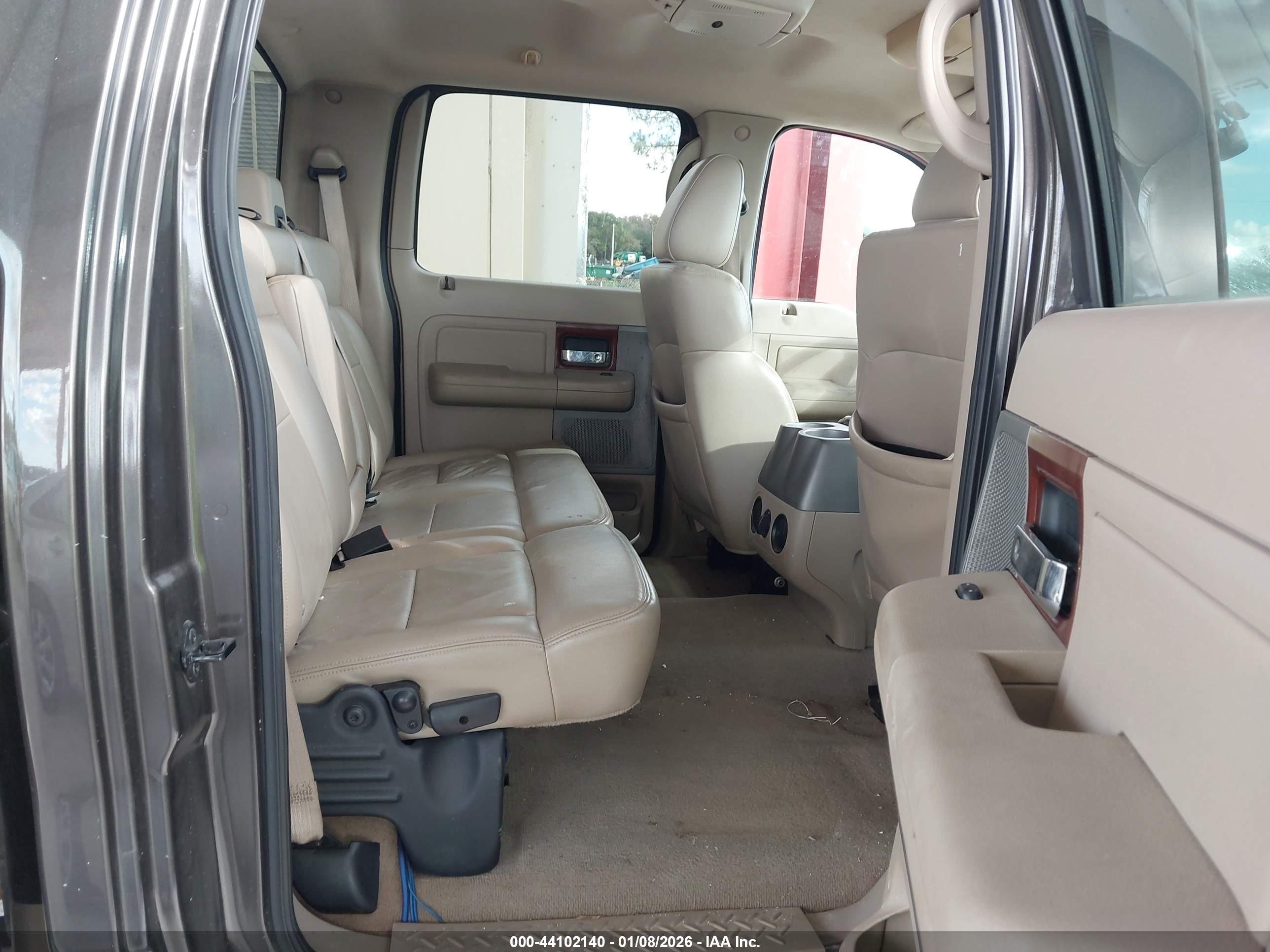 FORD F-150 image 8