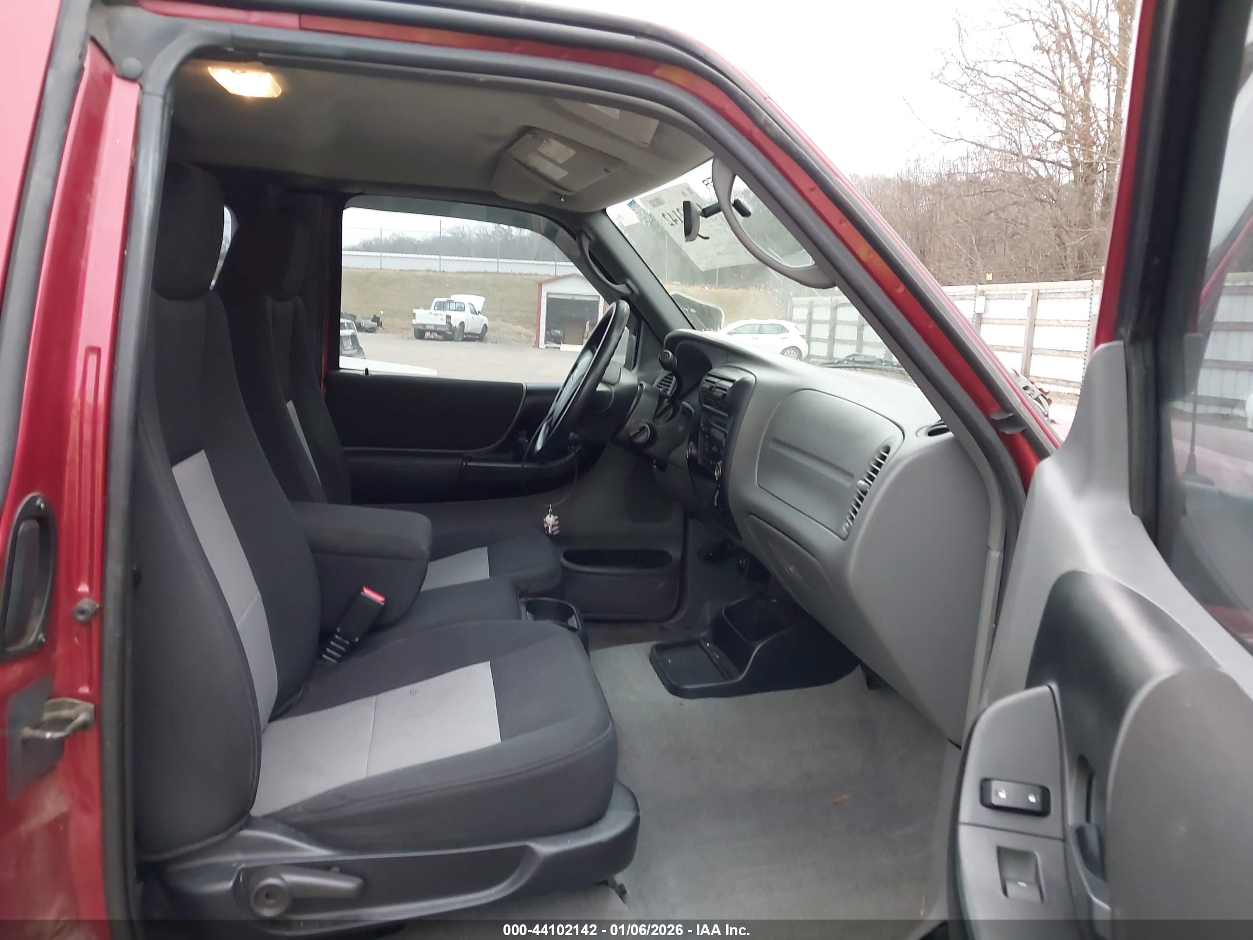 FORD RANGER image 5