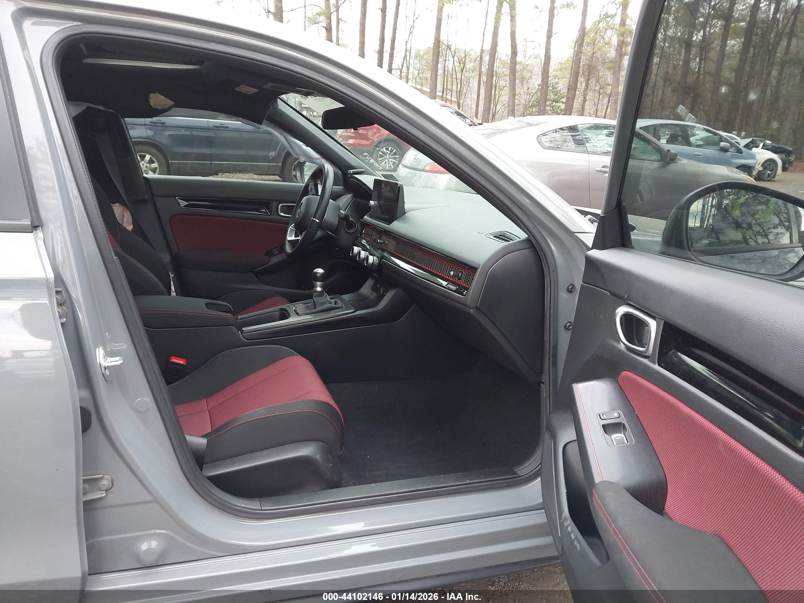 HONDA CIVIC image 5