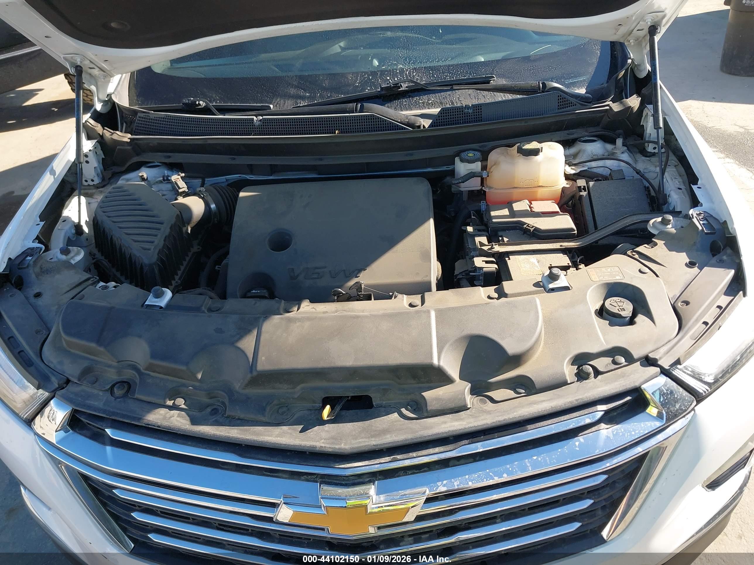 CHEVROLET TRAVERSE image 10