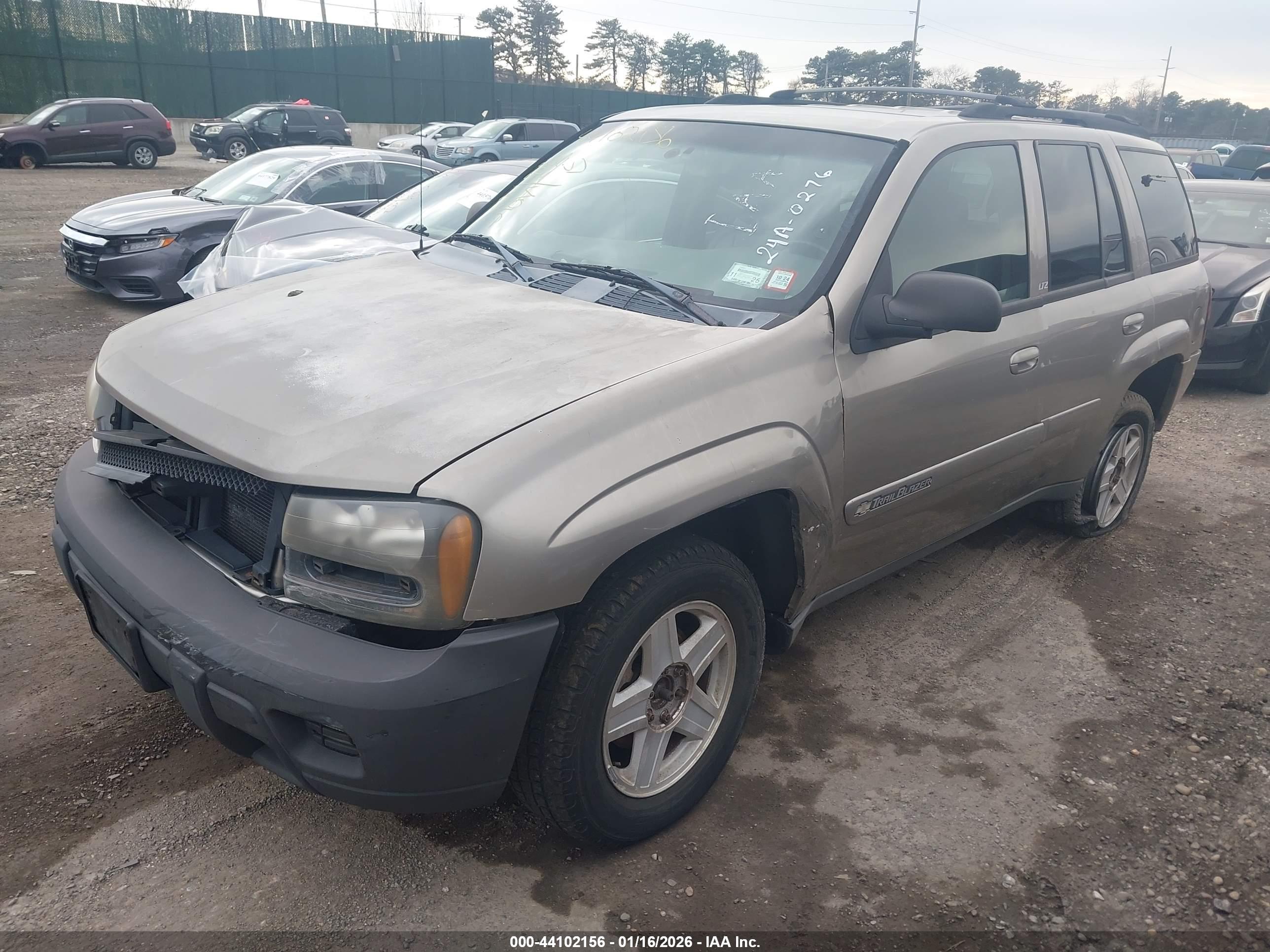 CHEVROLET TRAILBLAZER image 2