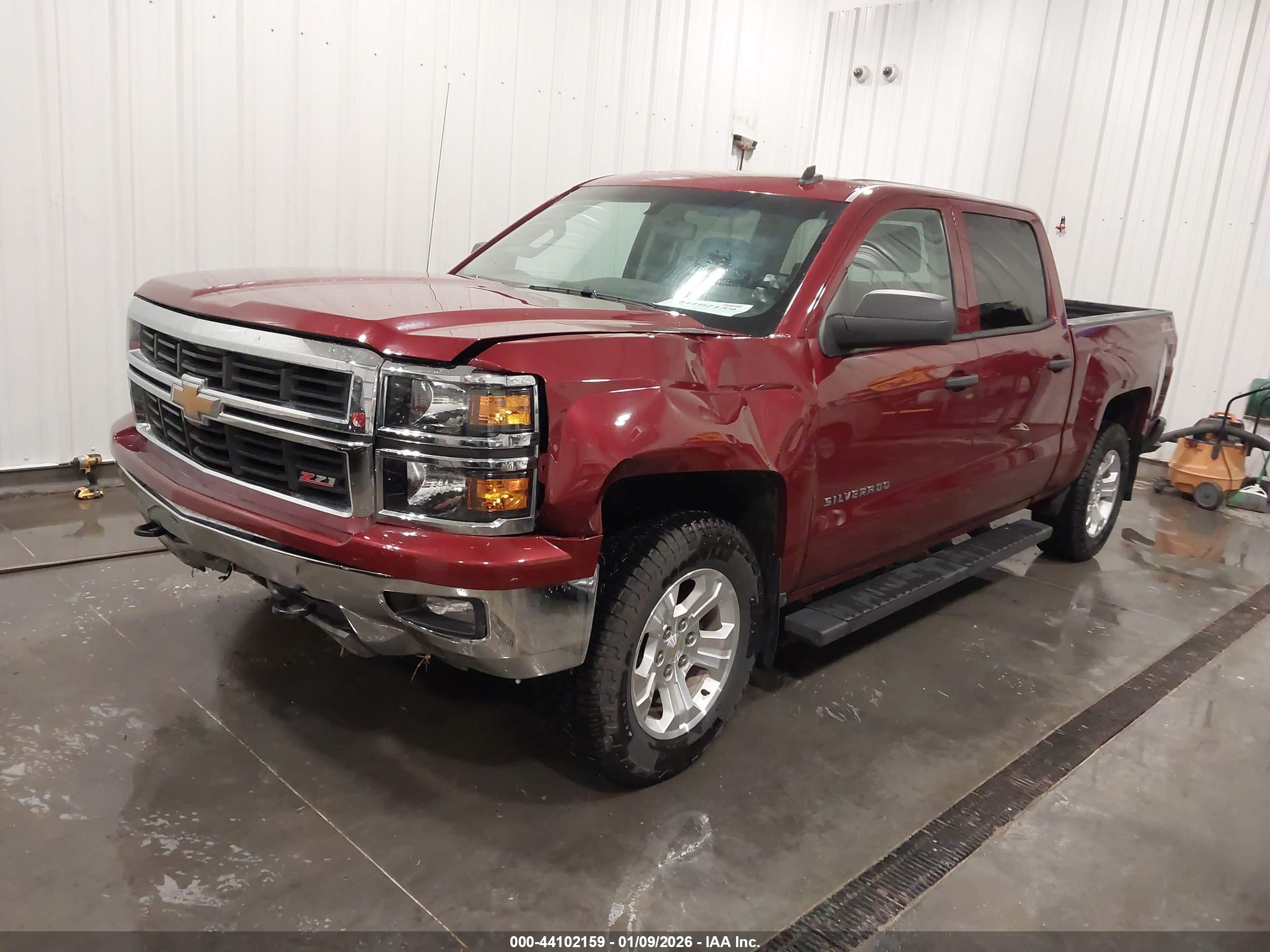 CHEVROLET SILVERADO image 2