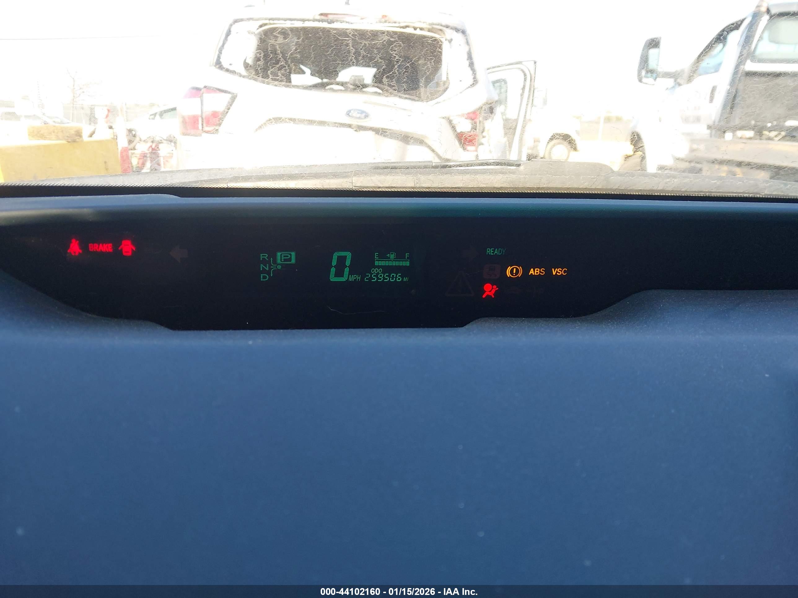 TOYOTA PRIUS image 7