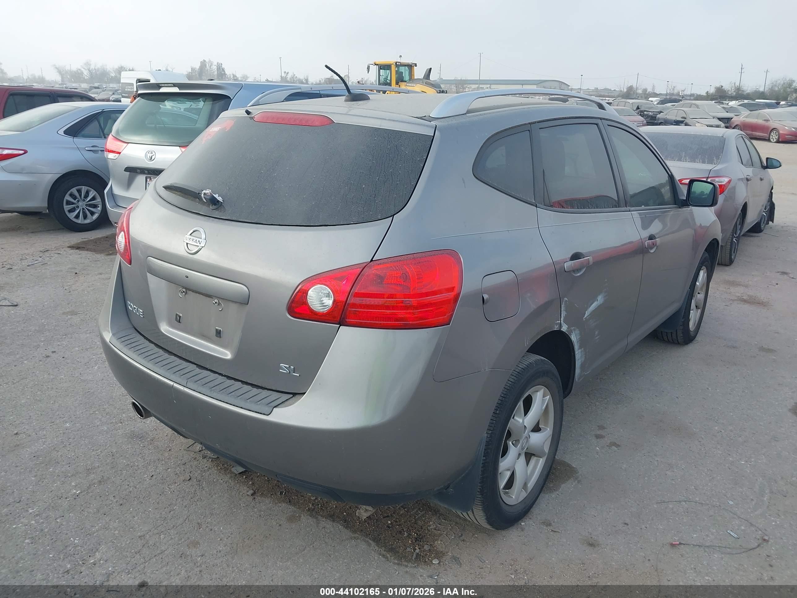 NISSAN ROGUE image 4