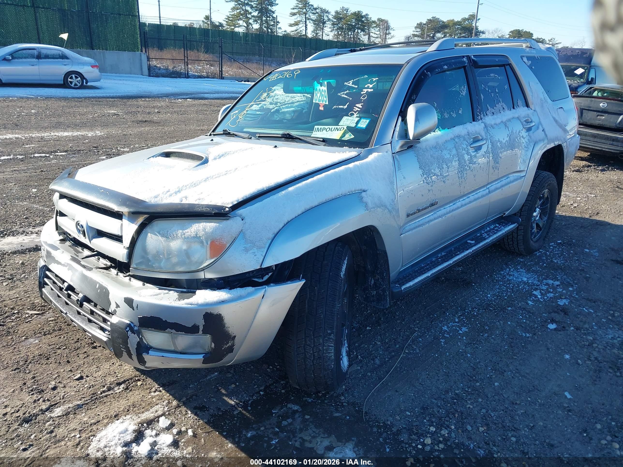 TOYOTA 4RUNNER image 2