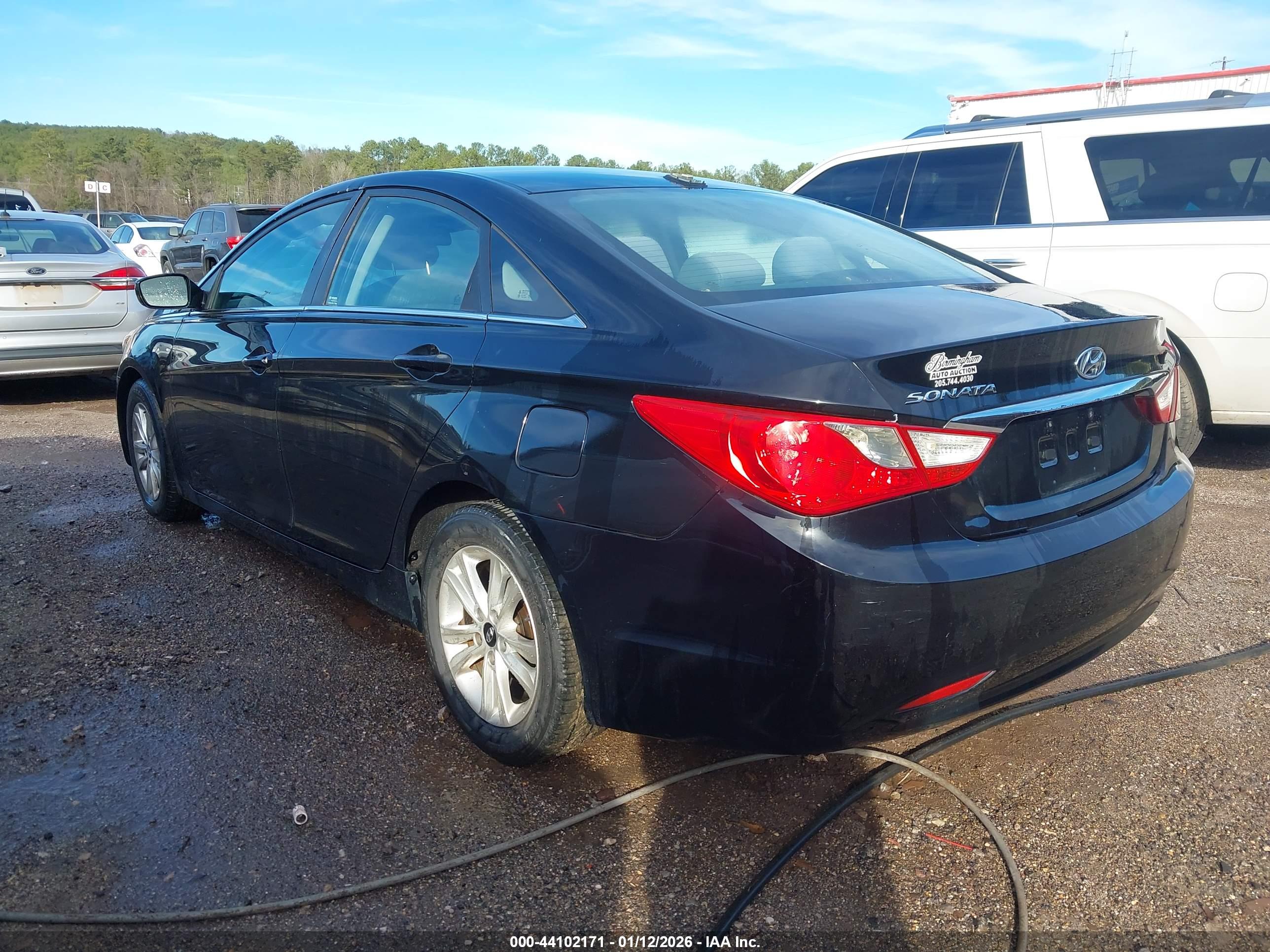 HYUNDAI SONATA image 3