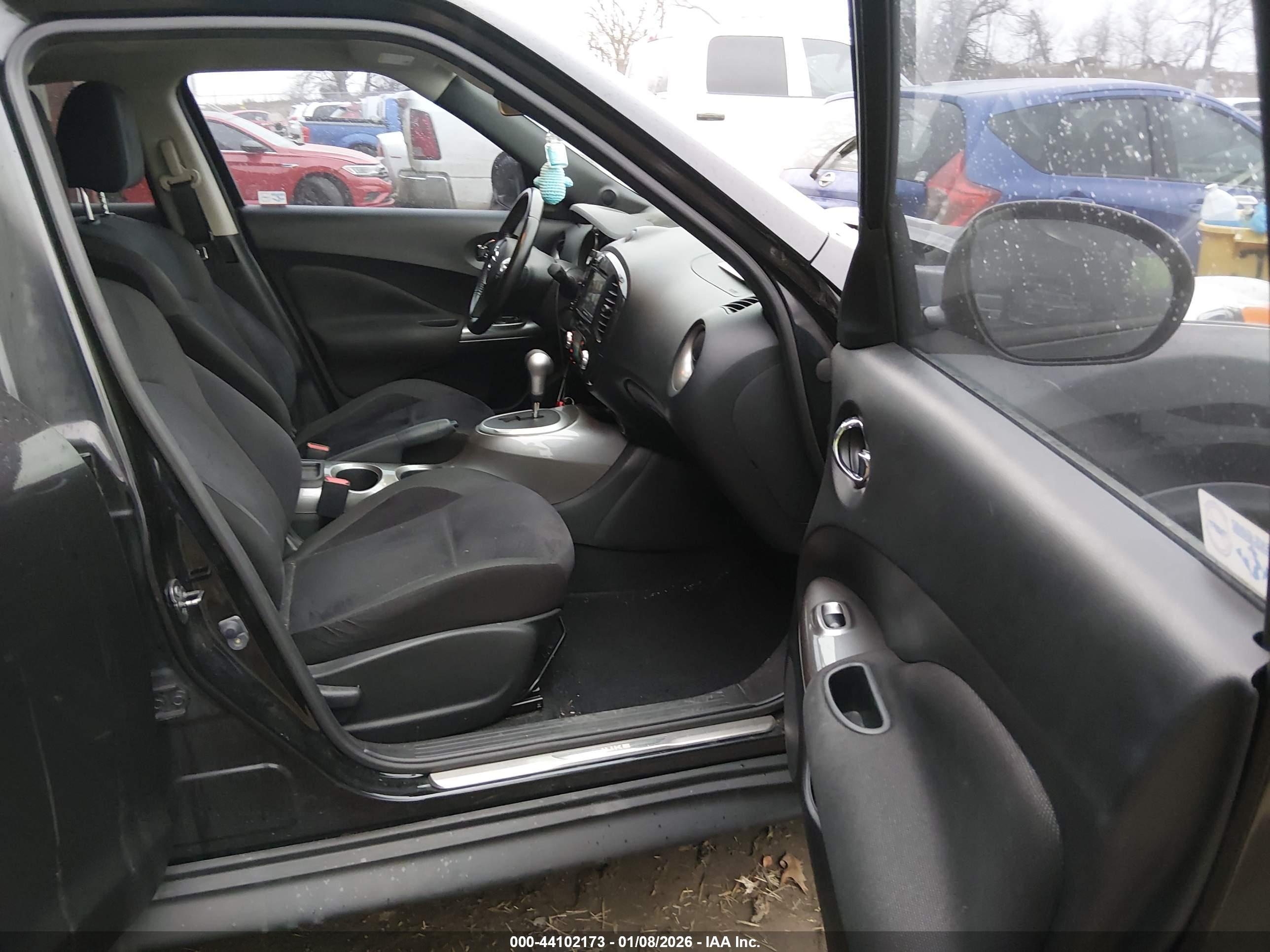 NISSAN JUKE image 5