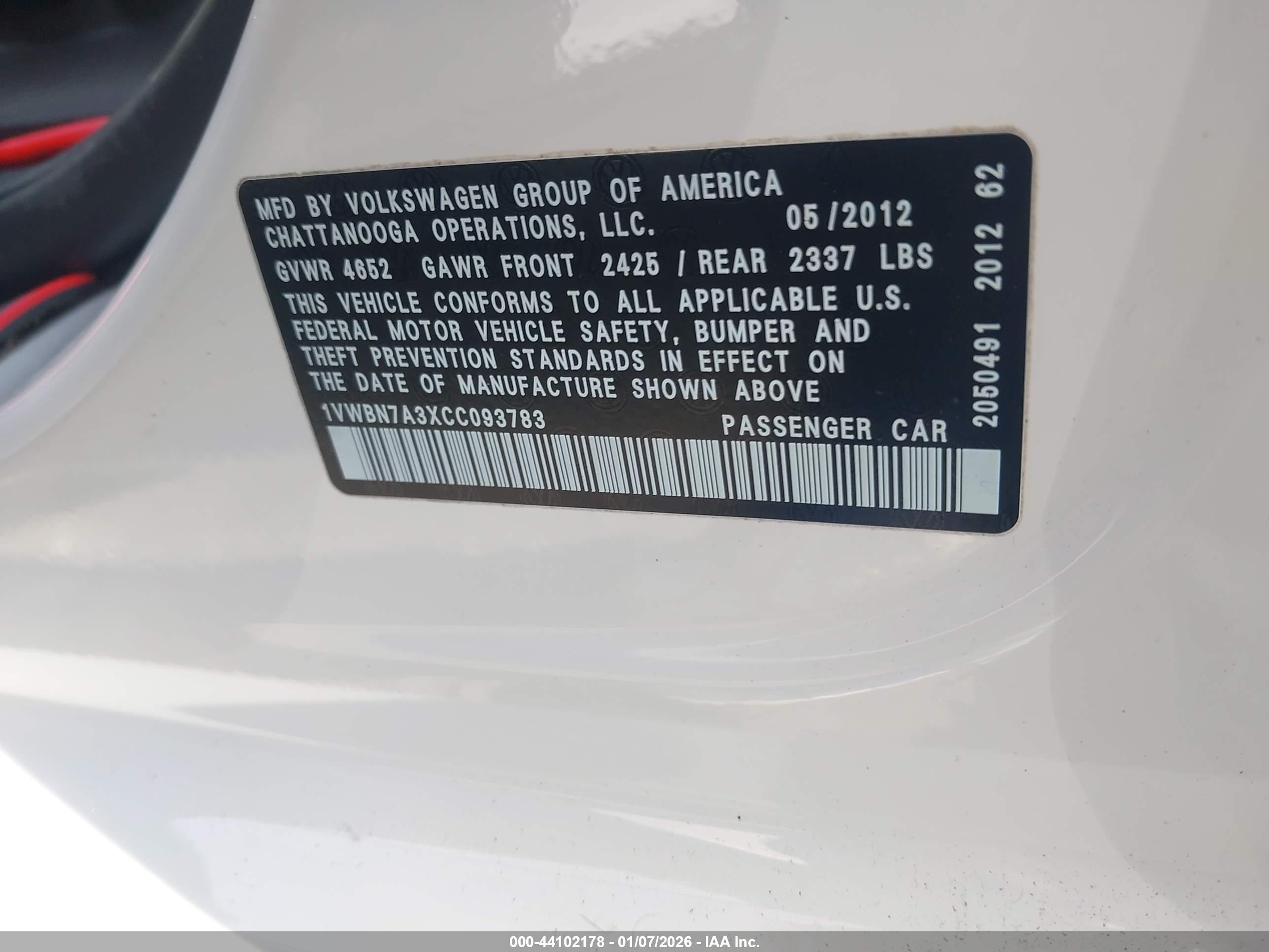 VOLKSWAGEN PASSAT image 9