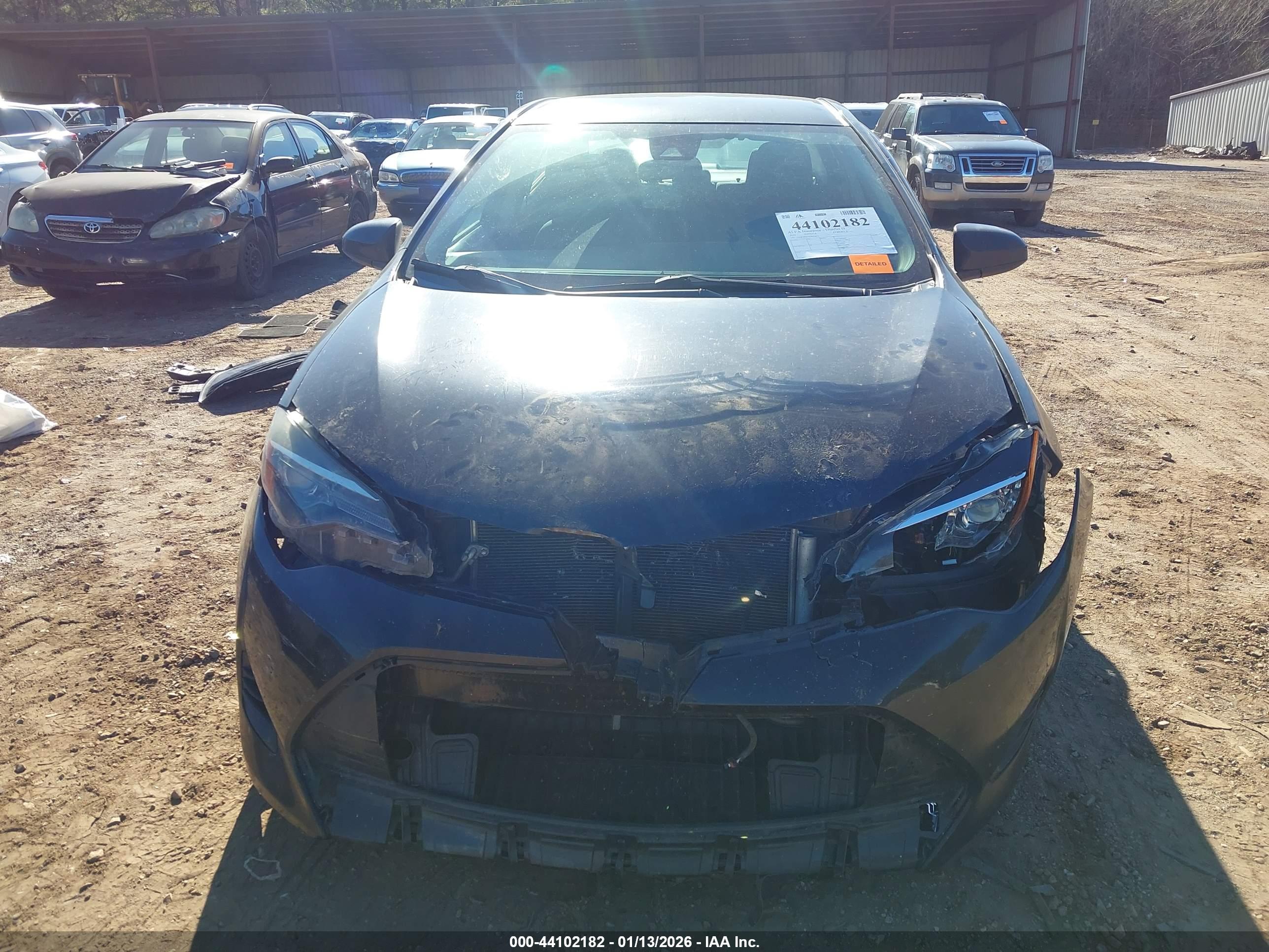 TOYOTA COROLLA image 6
