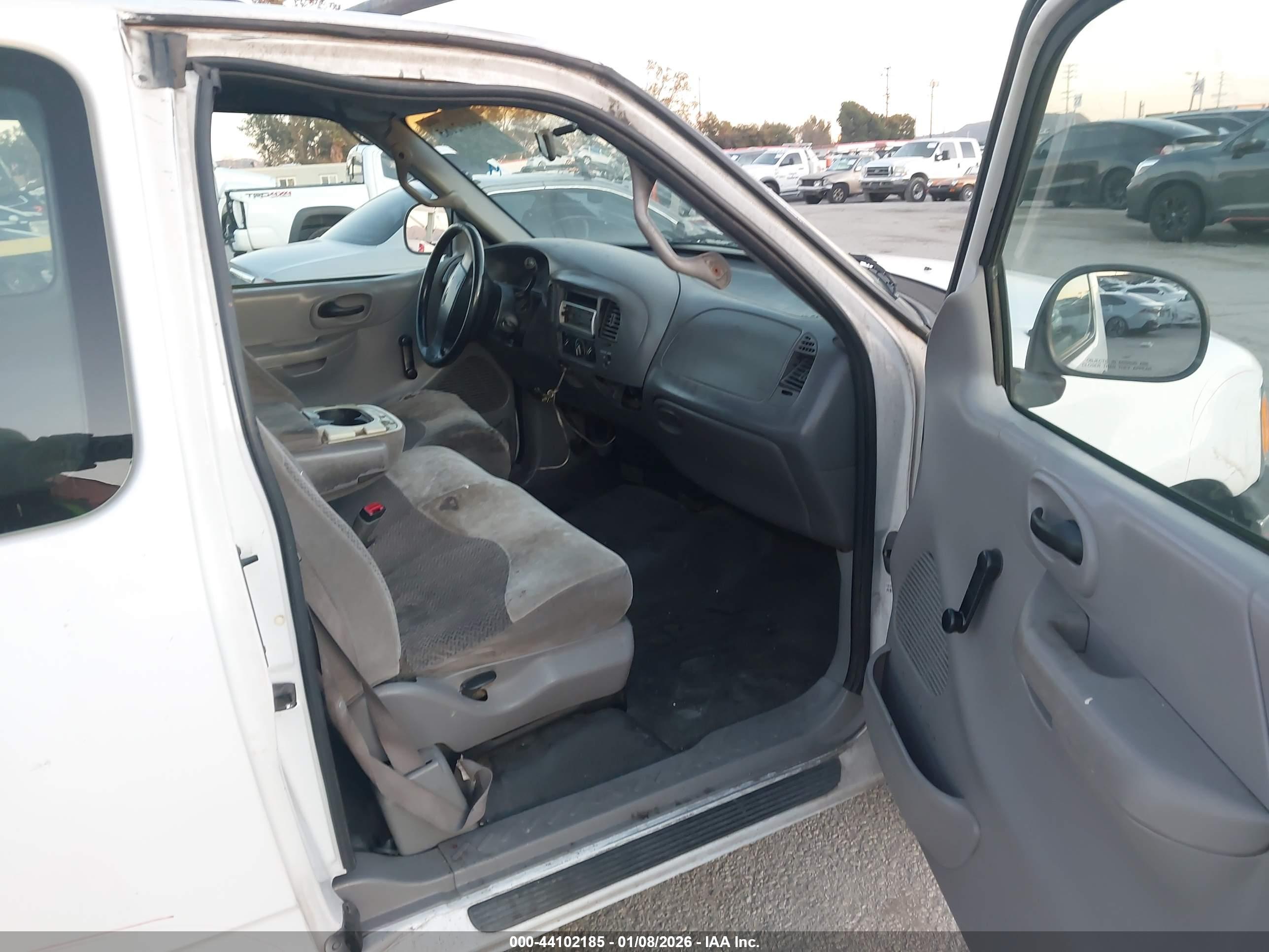 FORD F-150 image 5