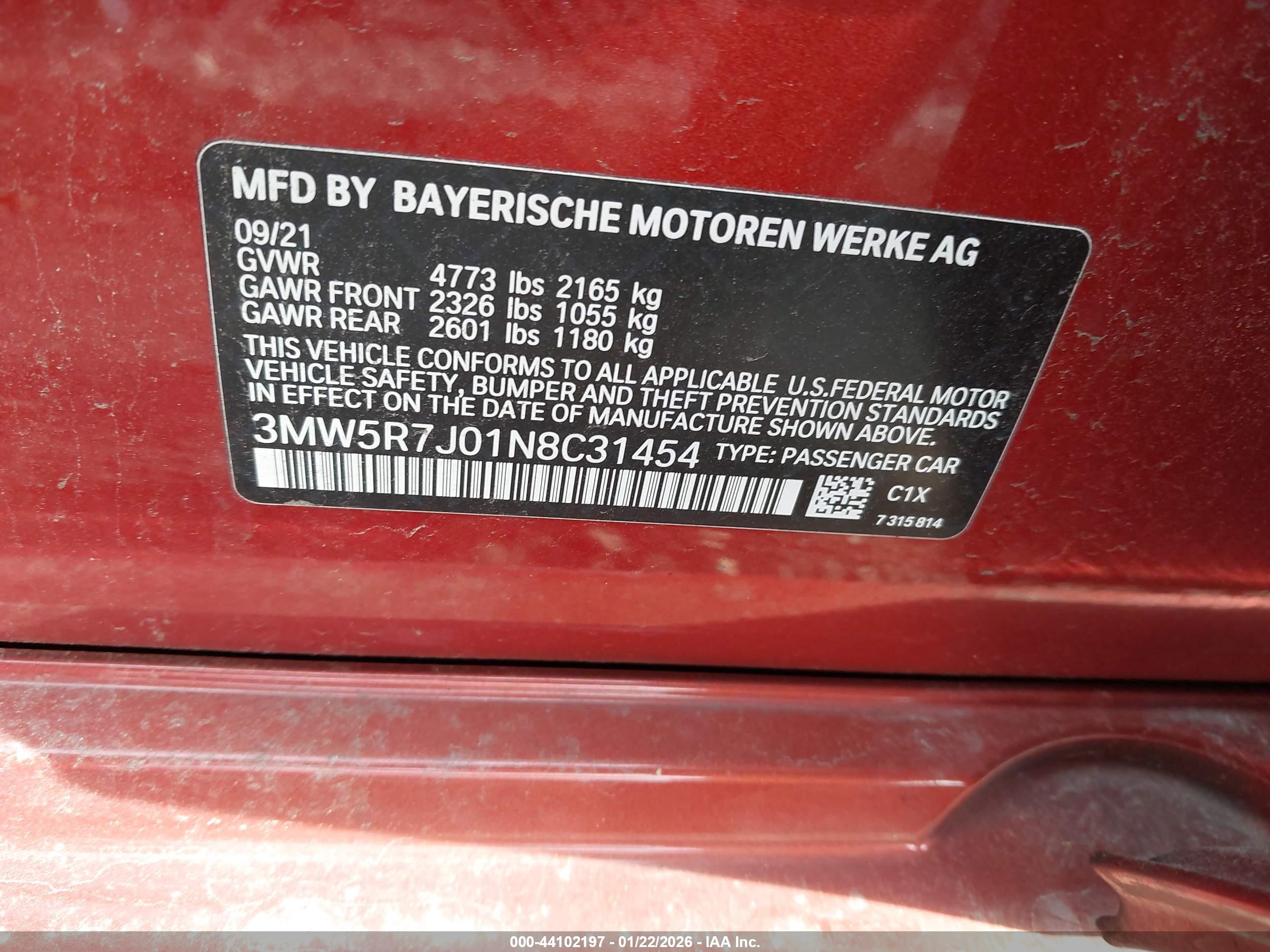 BMW 330I image 9