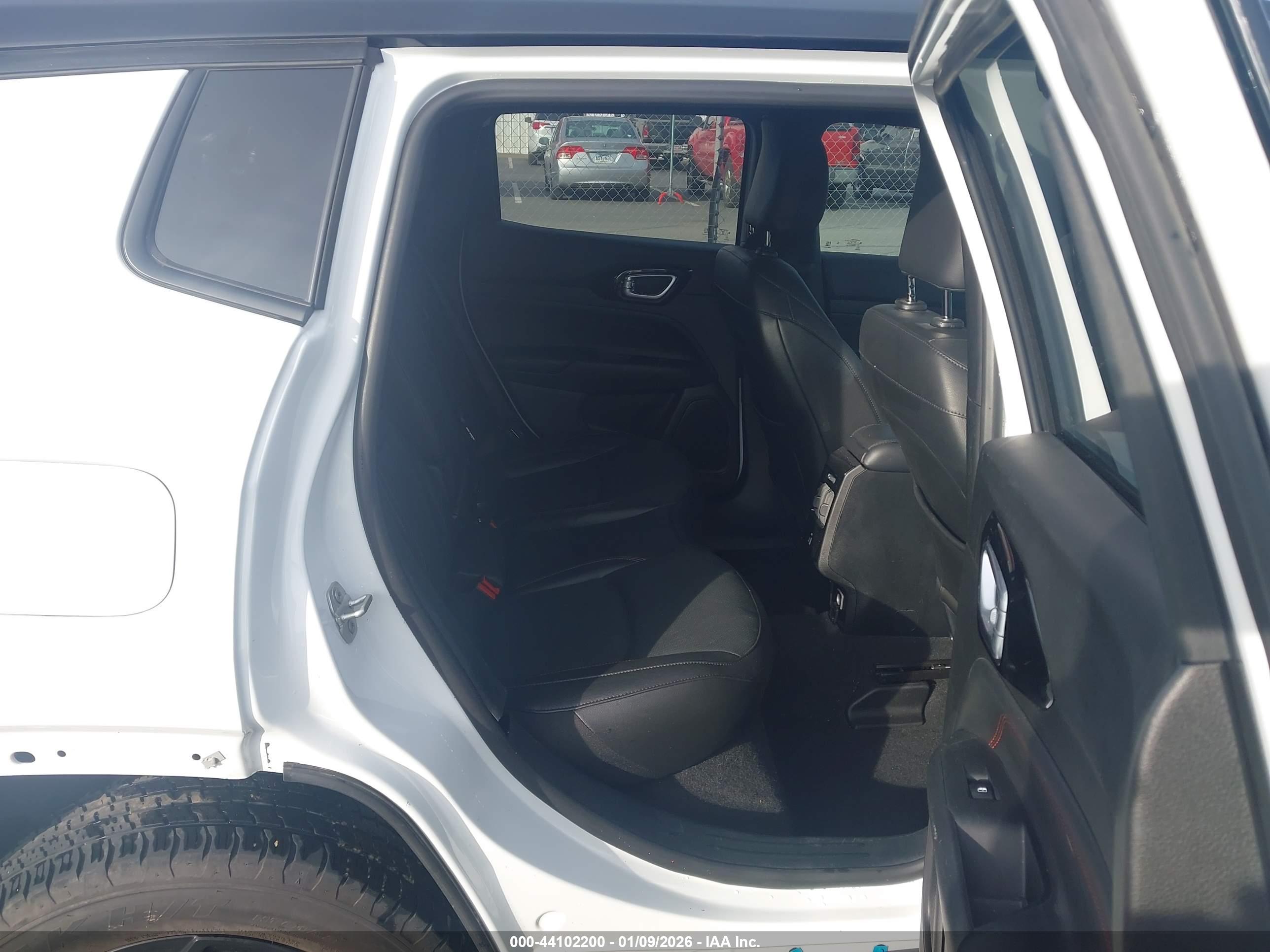 JEEP COMPASS image 8