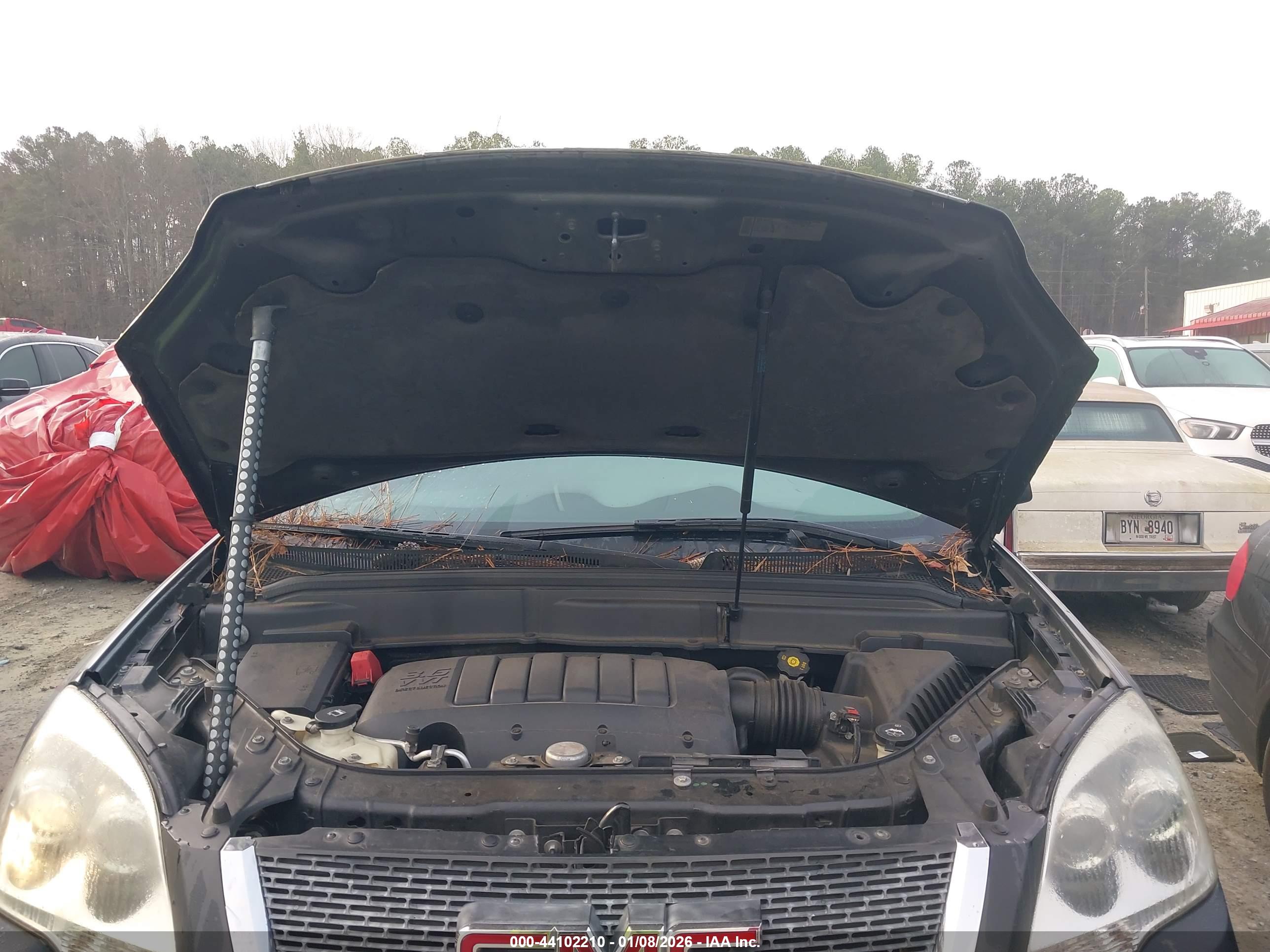 GMC ACADIA image 10