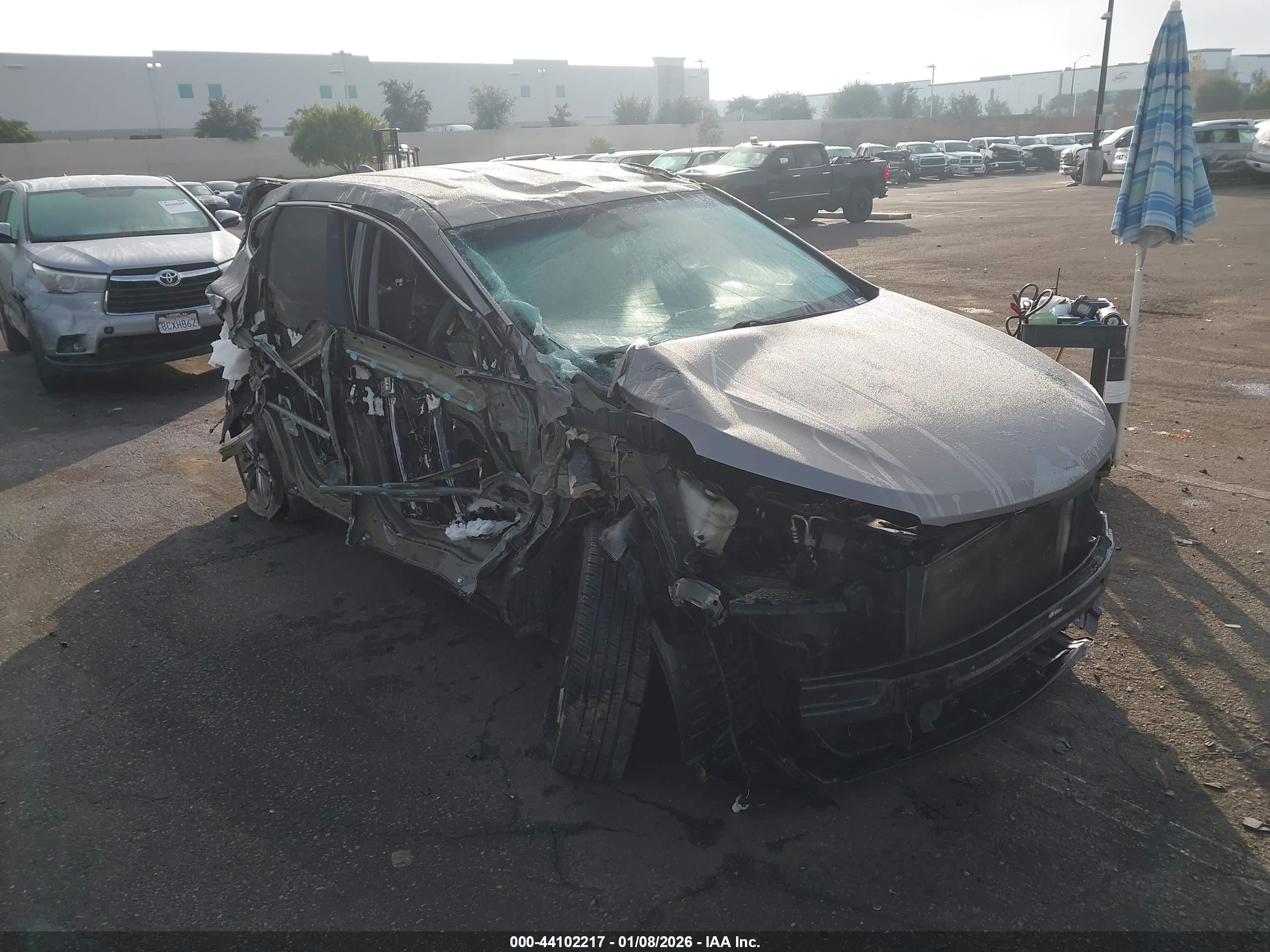 HYUNDAI SANTA image 6