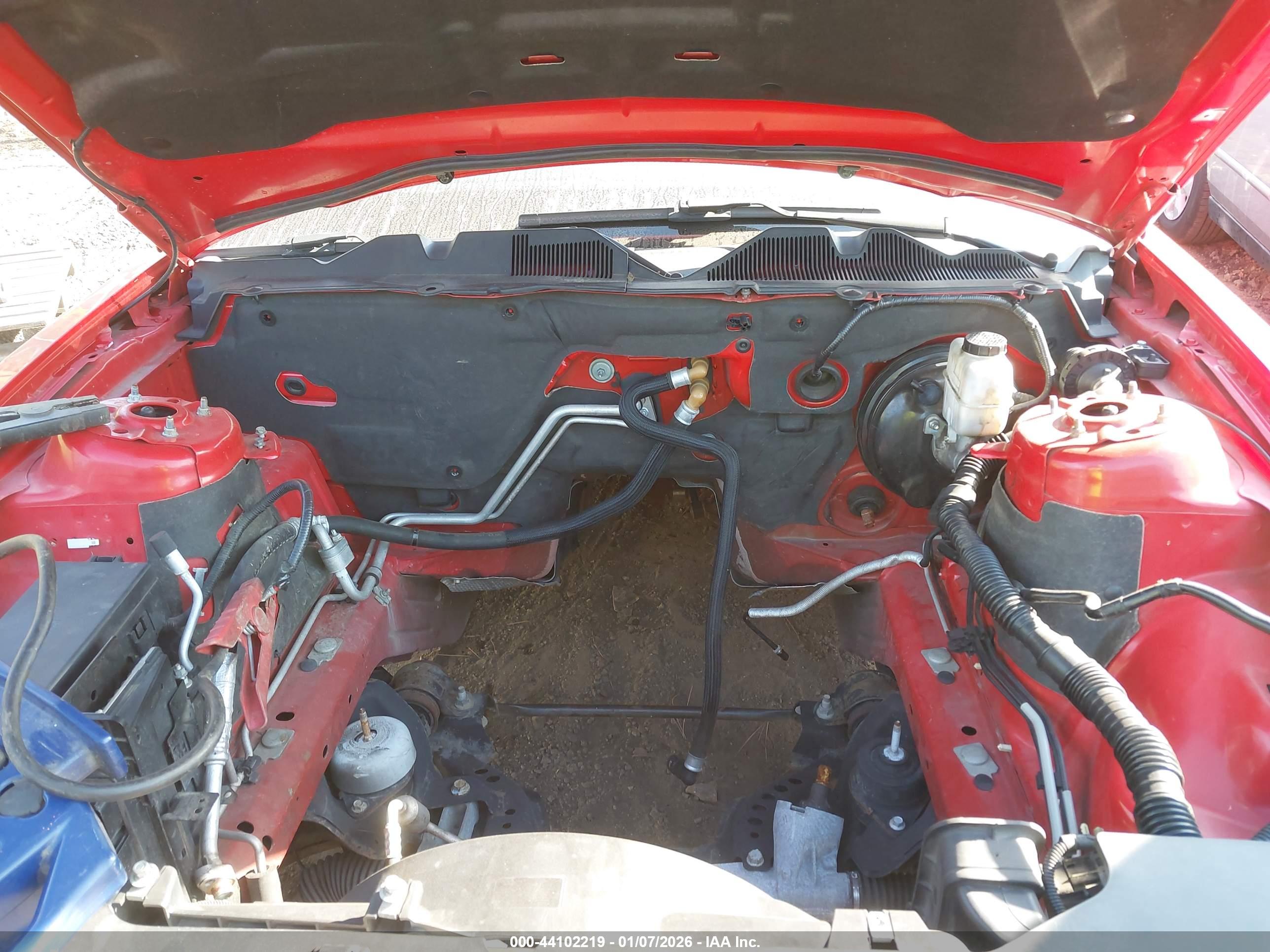 FORD MUSTANG image 10