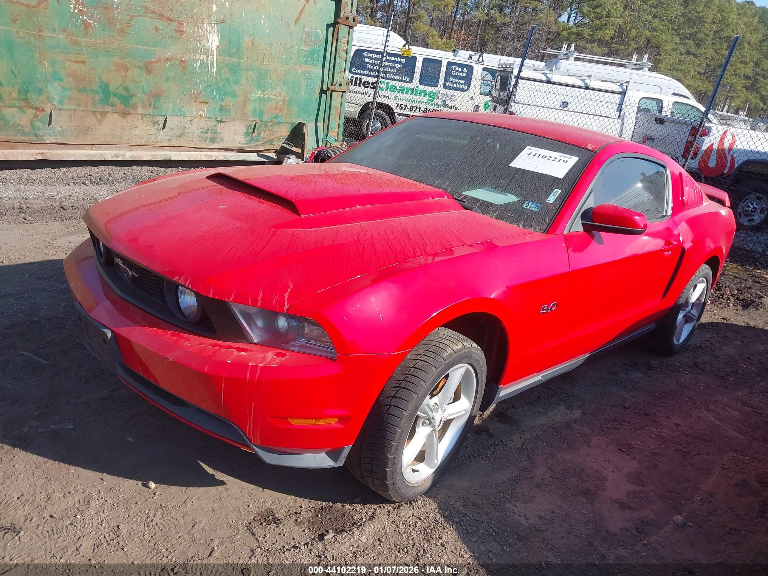 FORD MUSTANG image 2