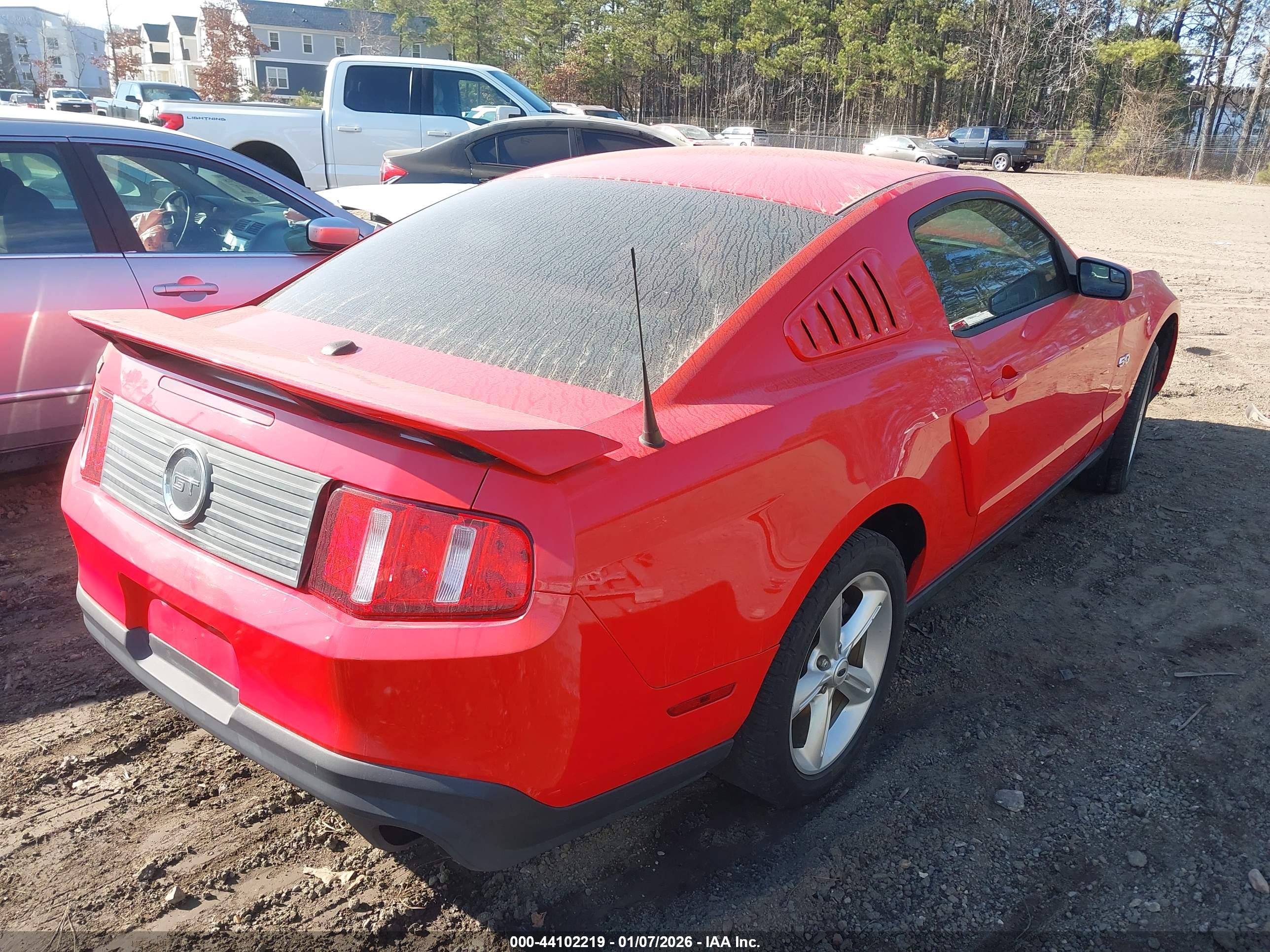 FORD MUSTANG image 4