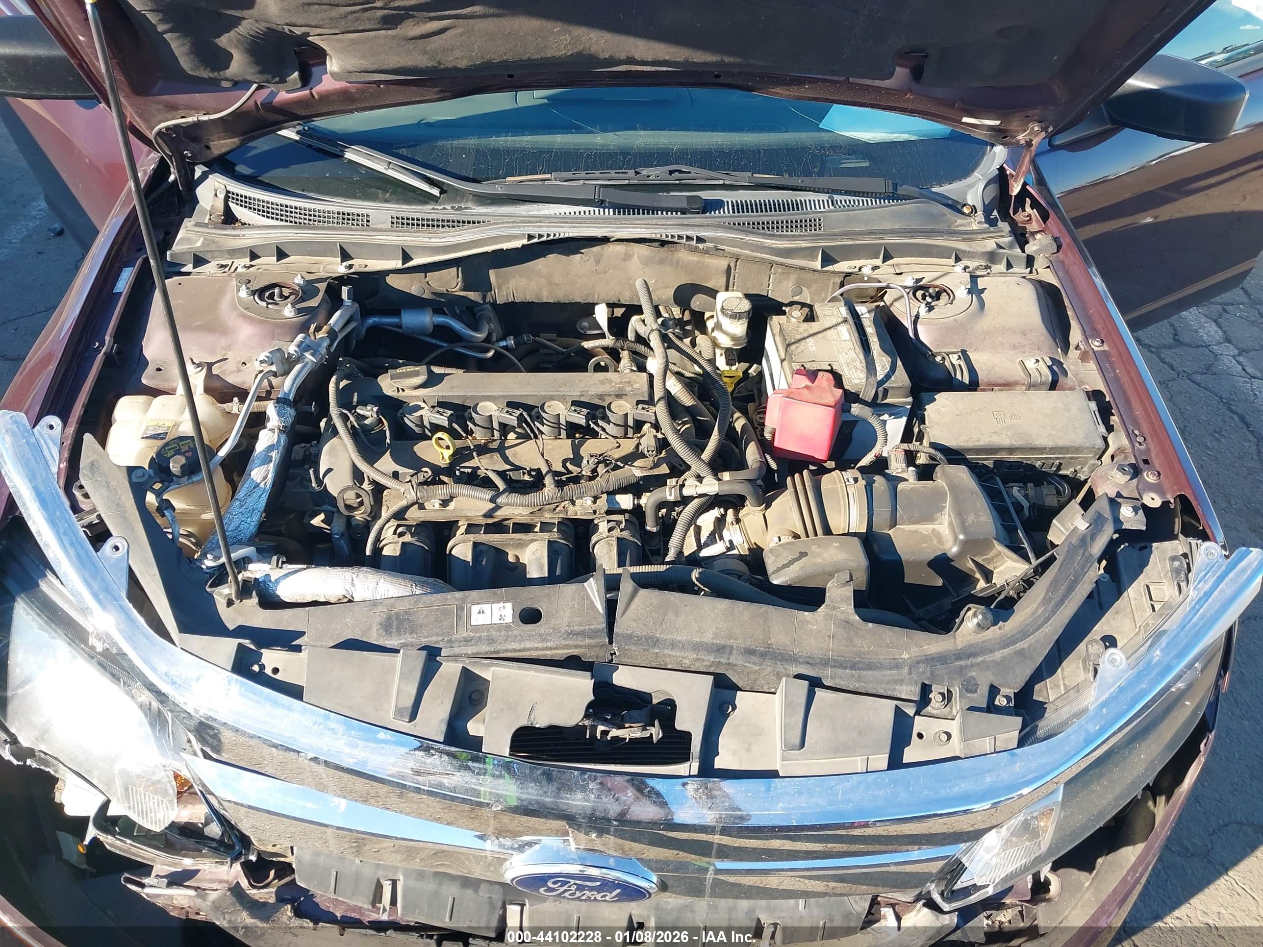FORD FUSION image 10