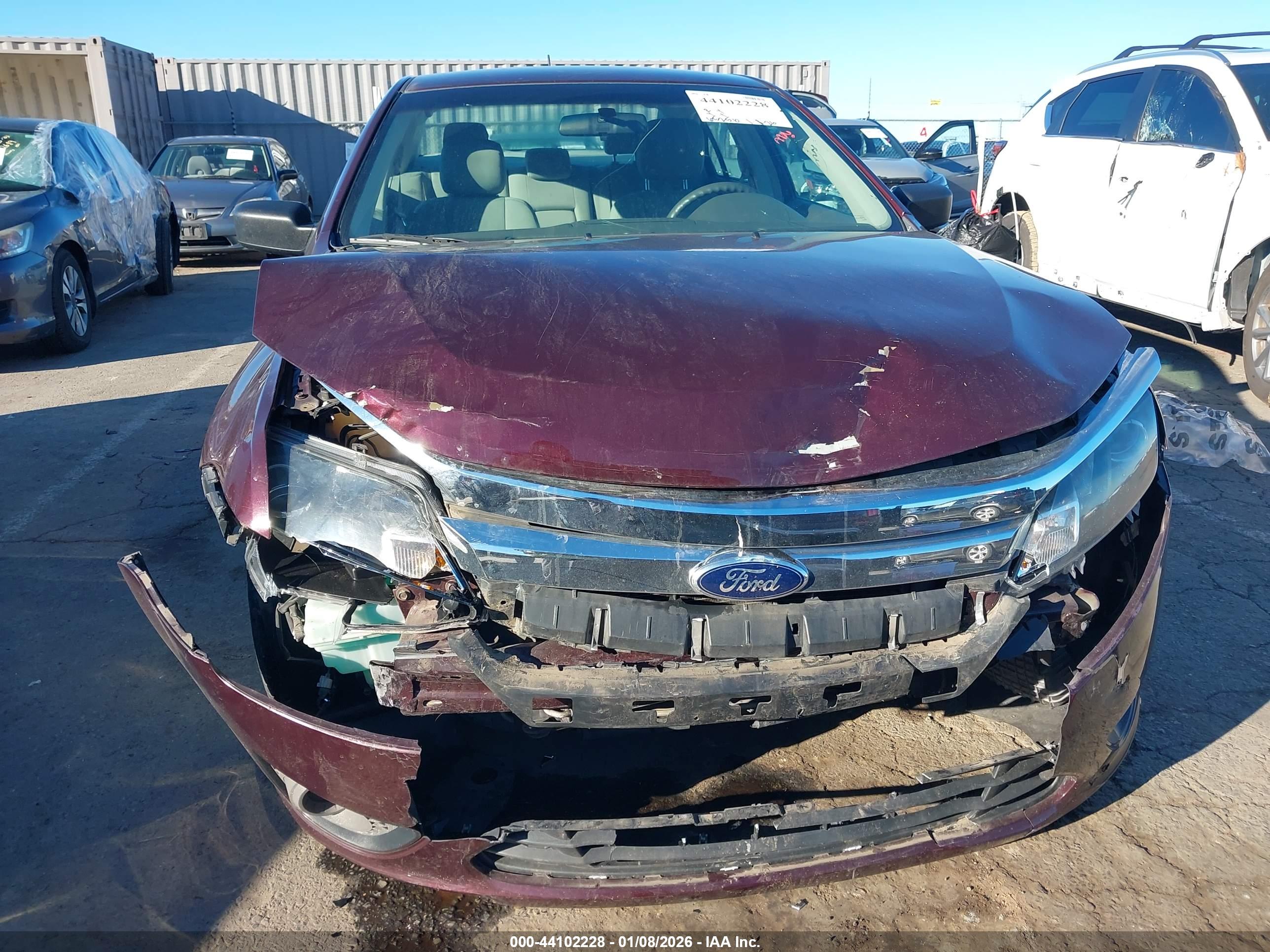 FORD FUSION image 6