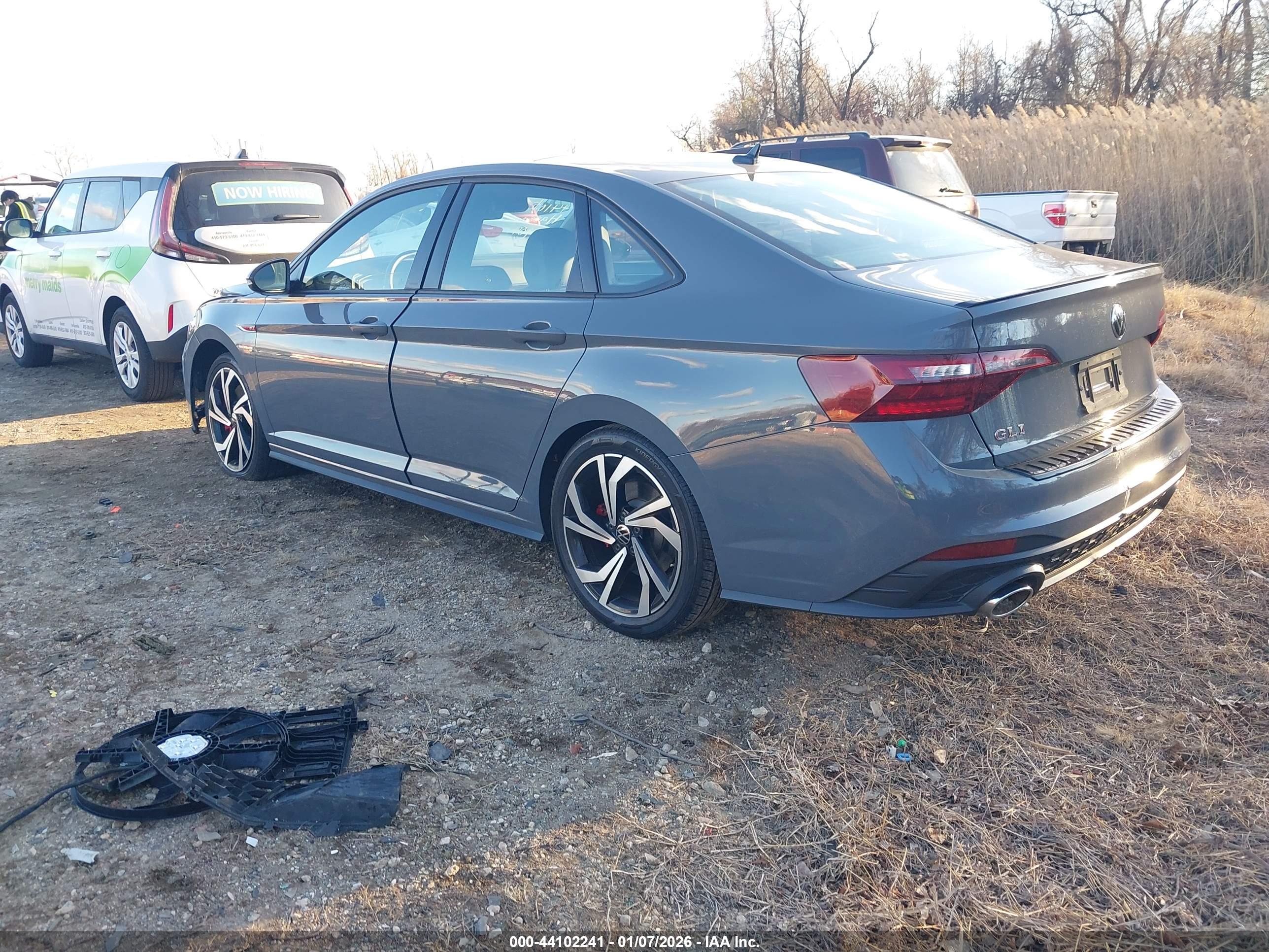 VOLKSWAGEN JETTA image 3