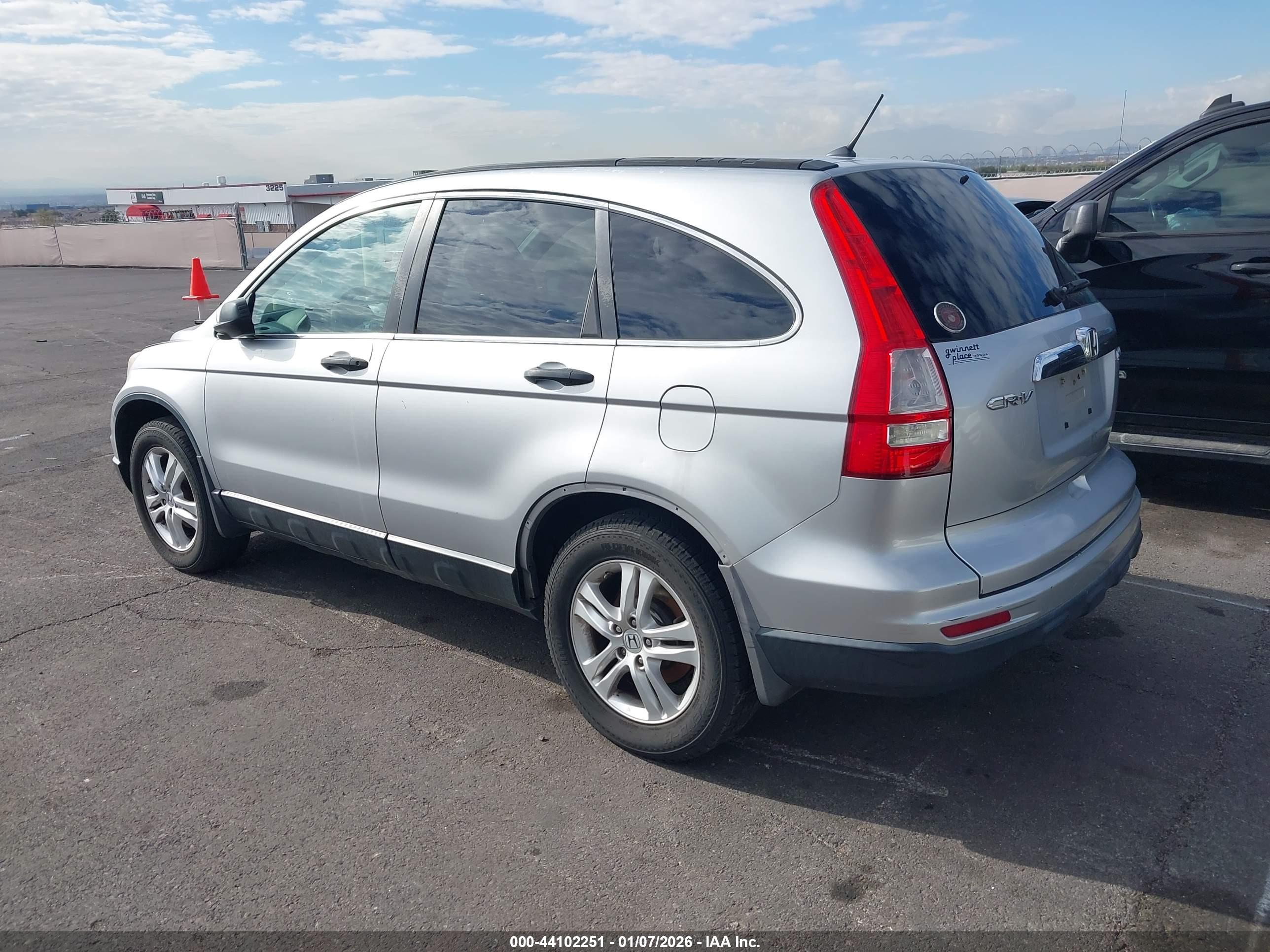HONDA CR-V image 3