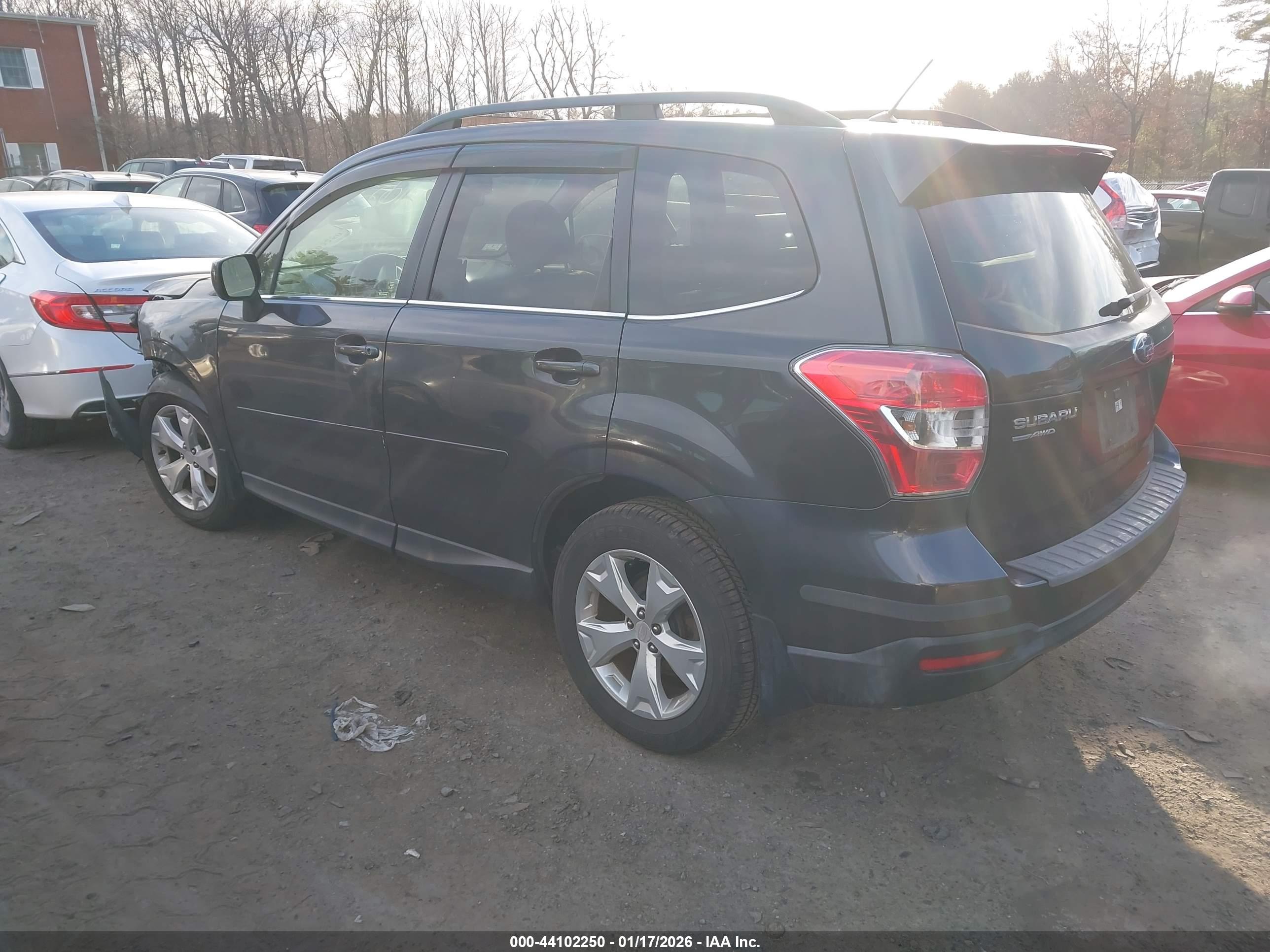SUBARU FORESTER image 3