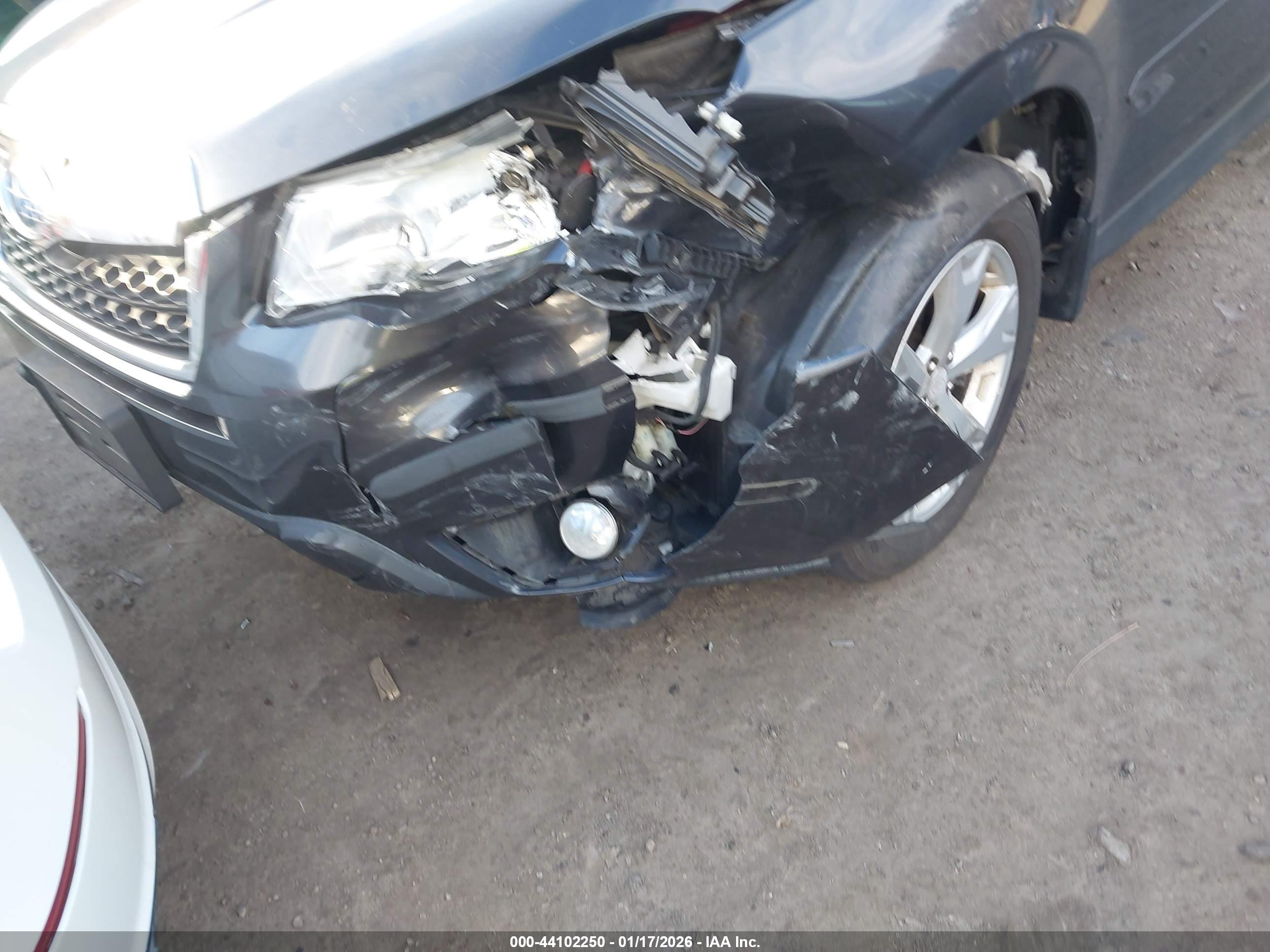 SUBARU FORESTER image 6