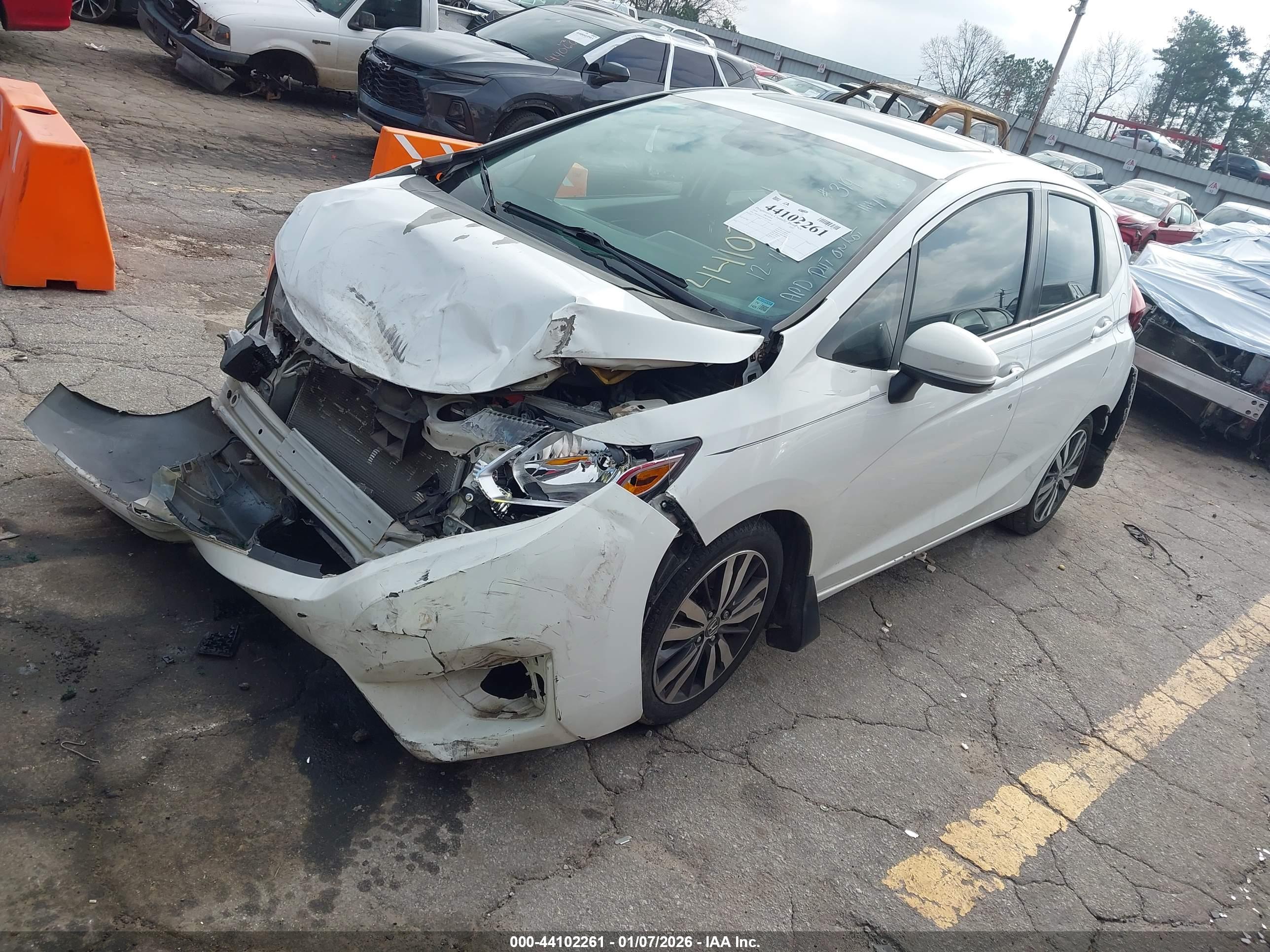 HONDA FIT image 2