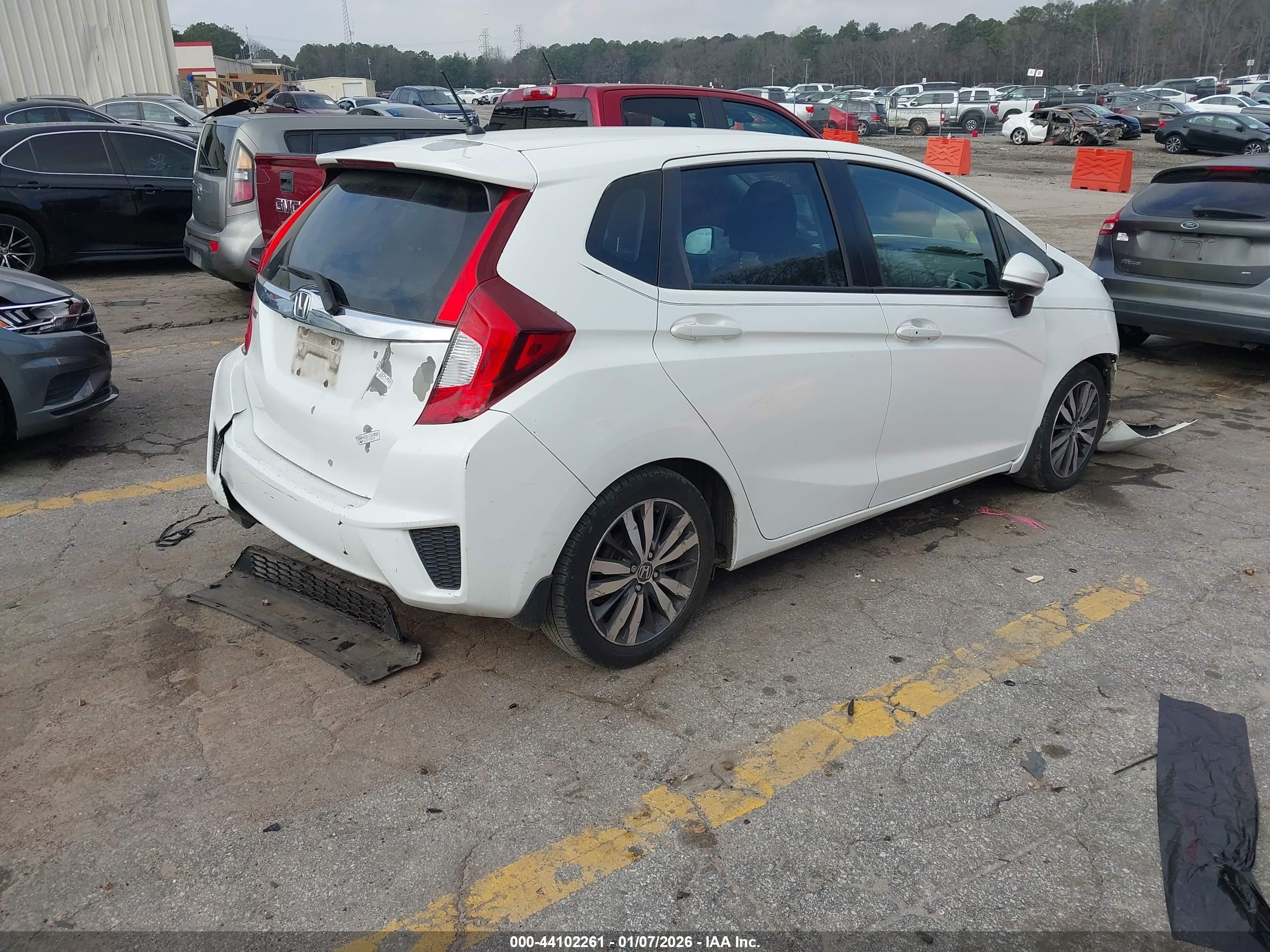 HONDA FIT image 4