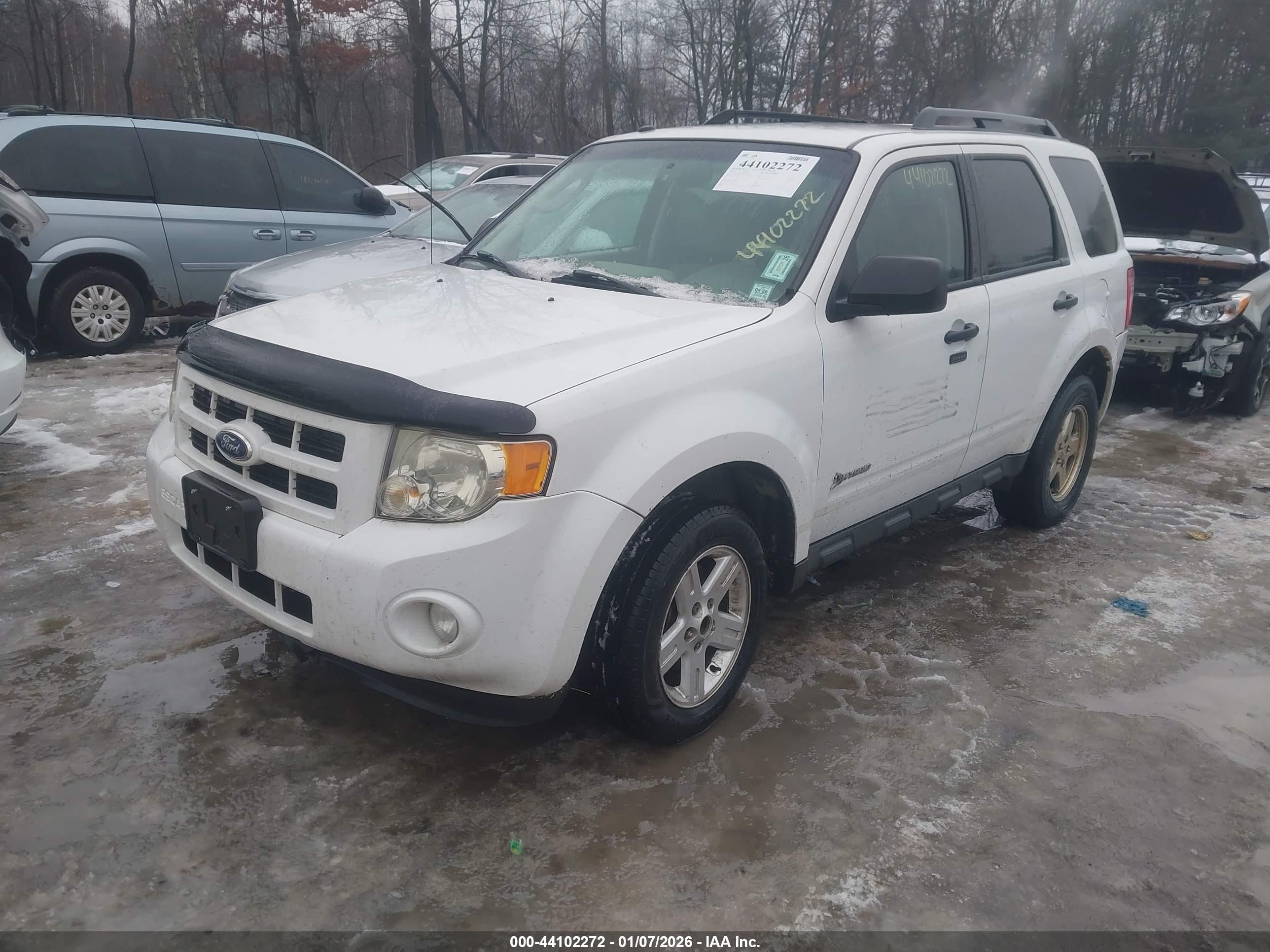 FORD ESCAPE image 2