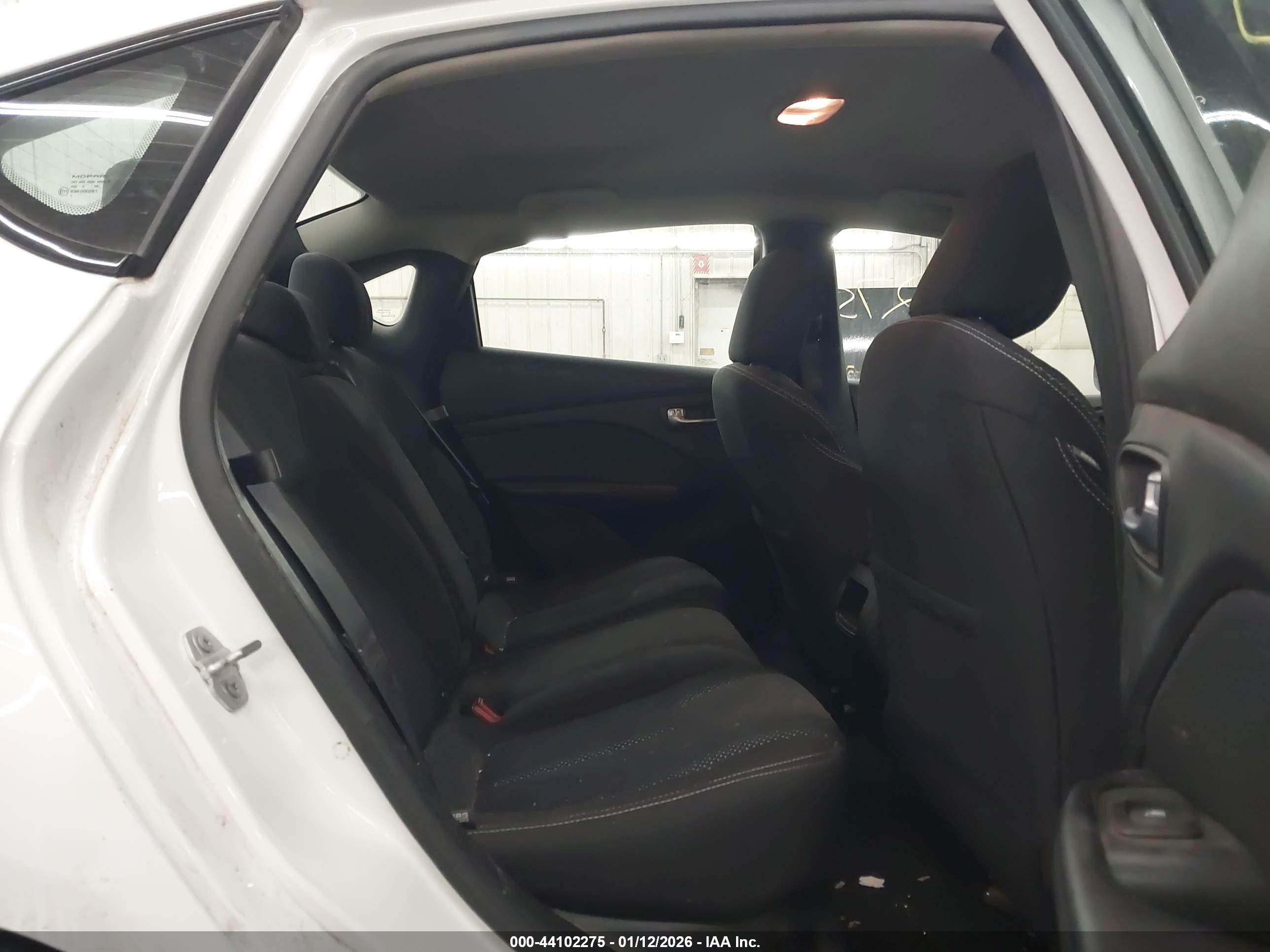 DODGE DART image 8