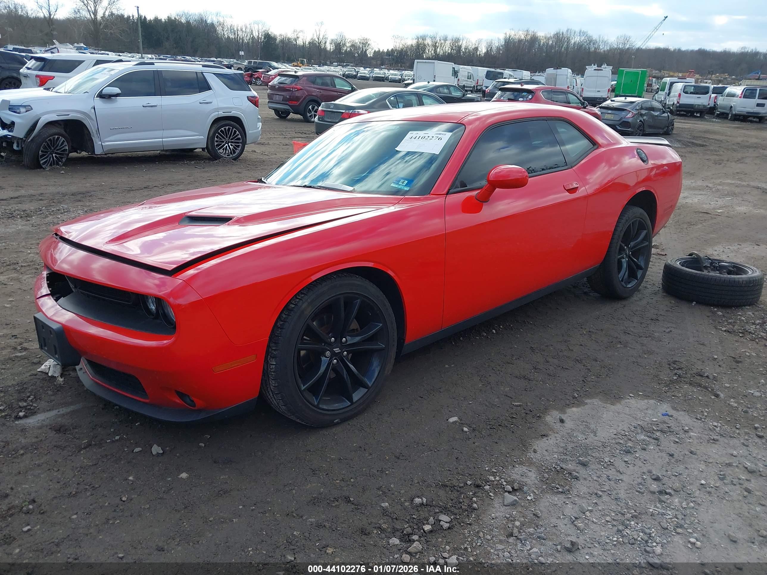 DODGE CHALLENGER image 2
