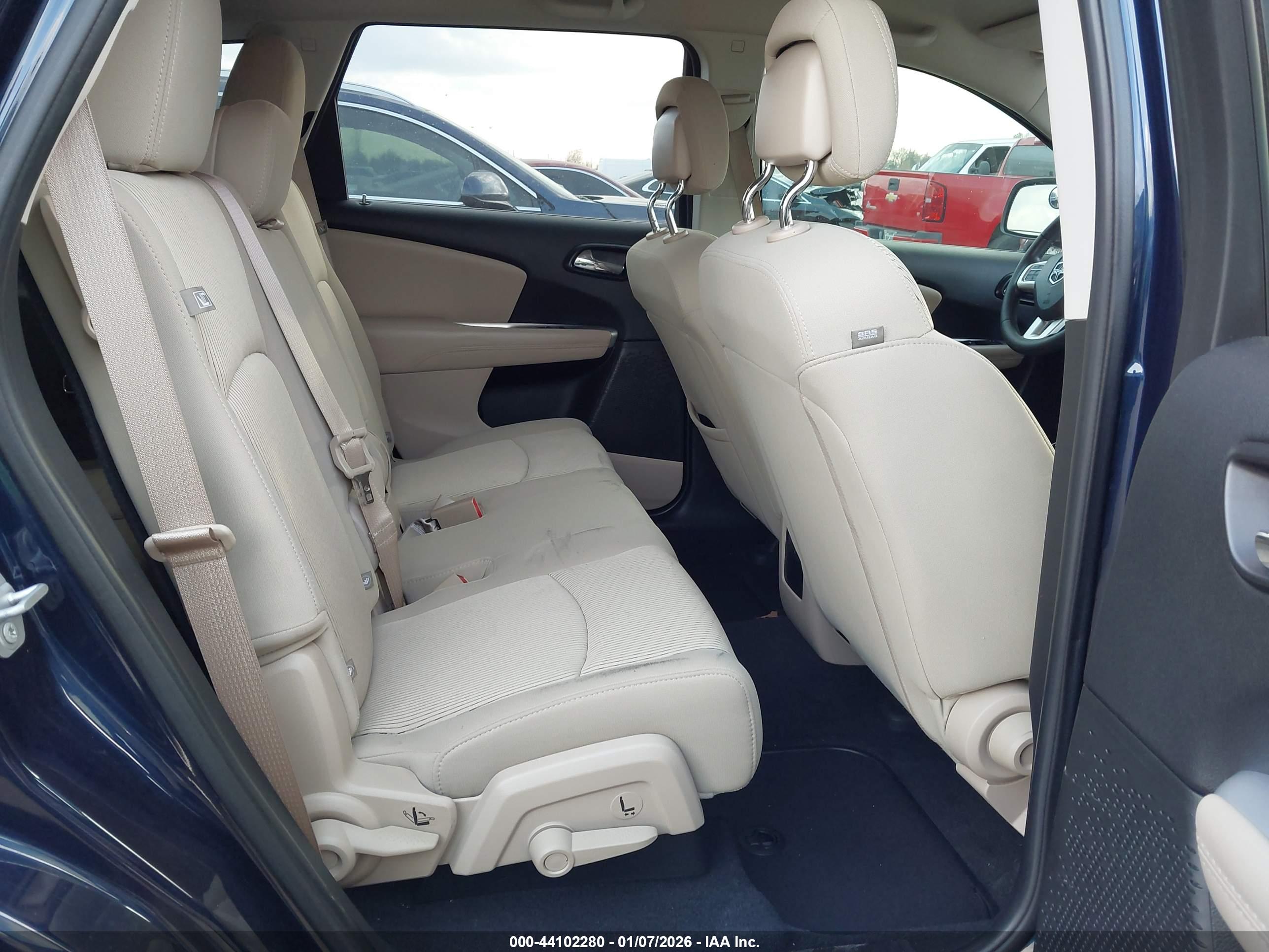 DODGE JOURNEY image 8
