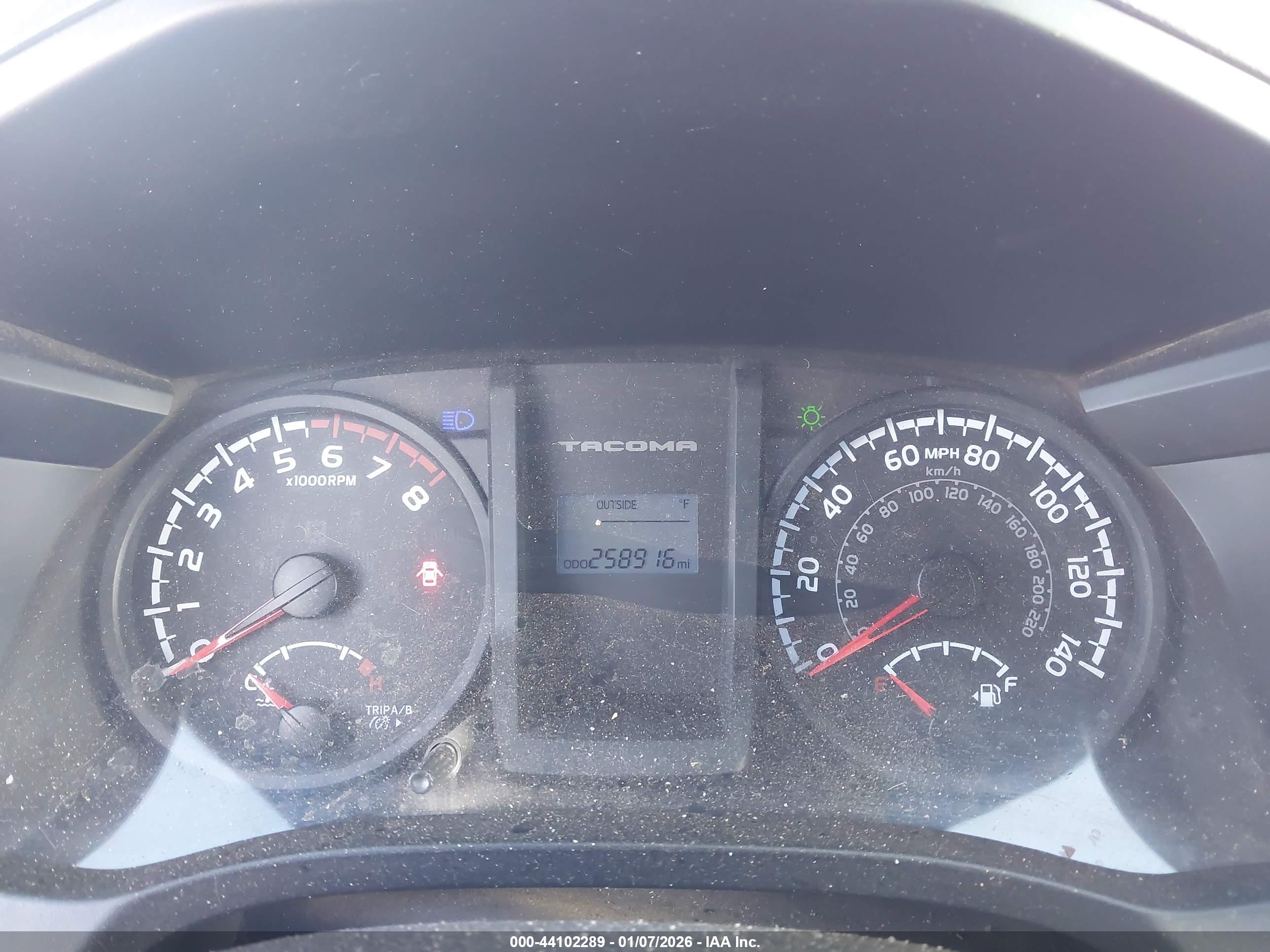 TOYOTA TACOMA image 7