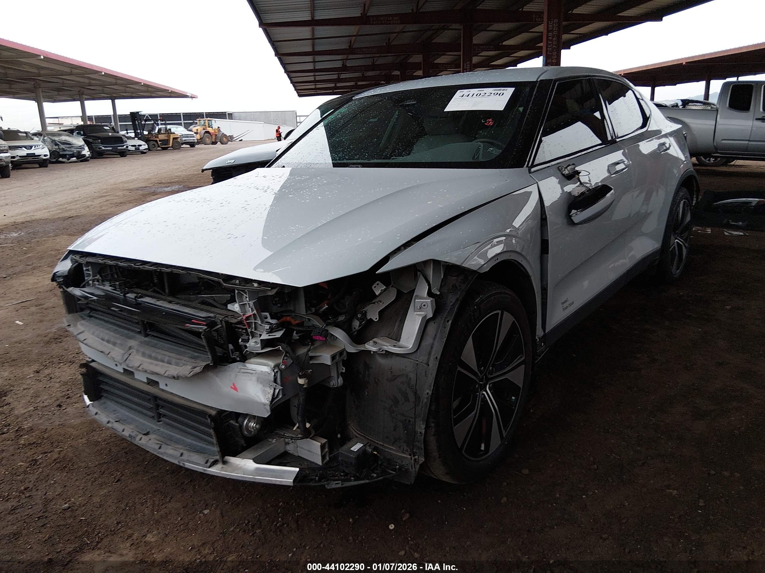 POLESTAR 2 image 2