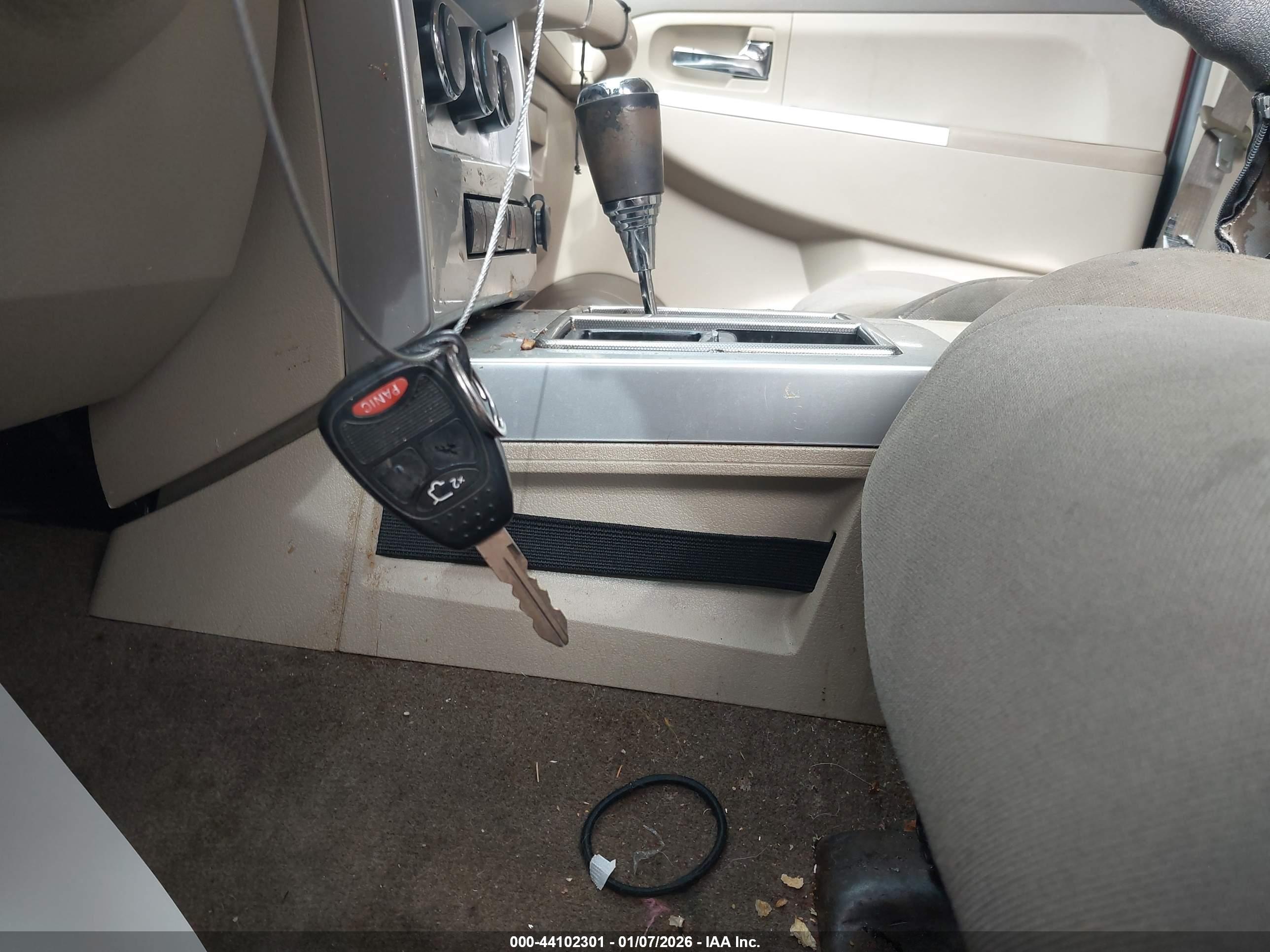 JEEP LIBERTY image 11