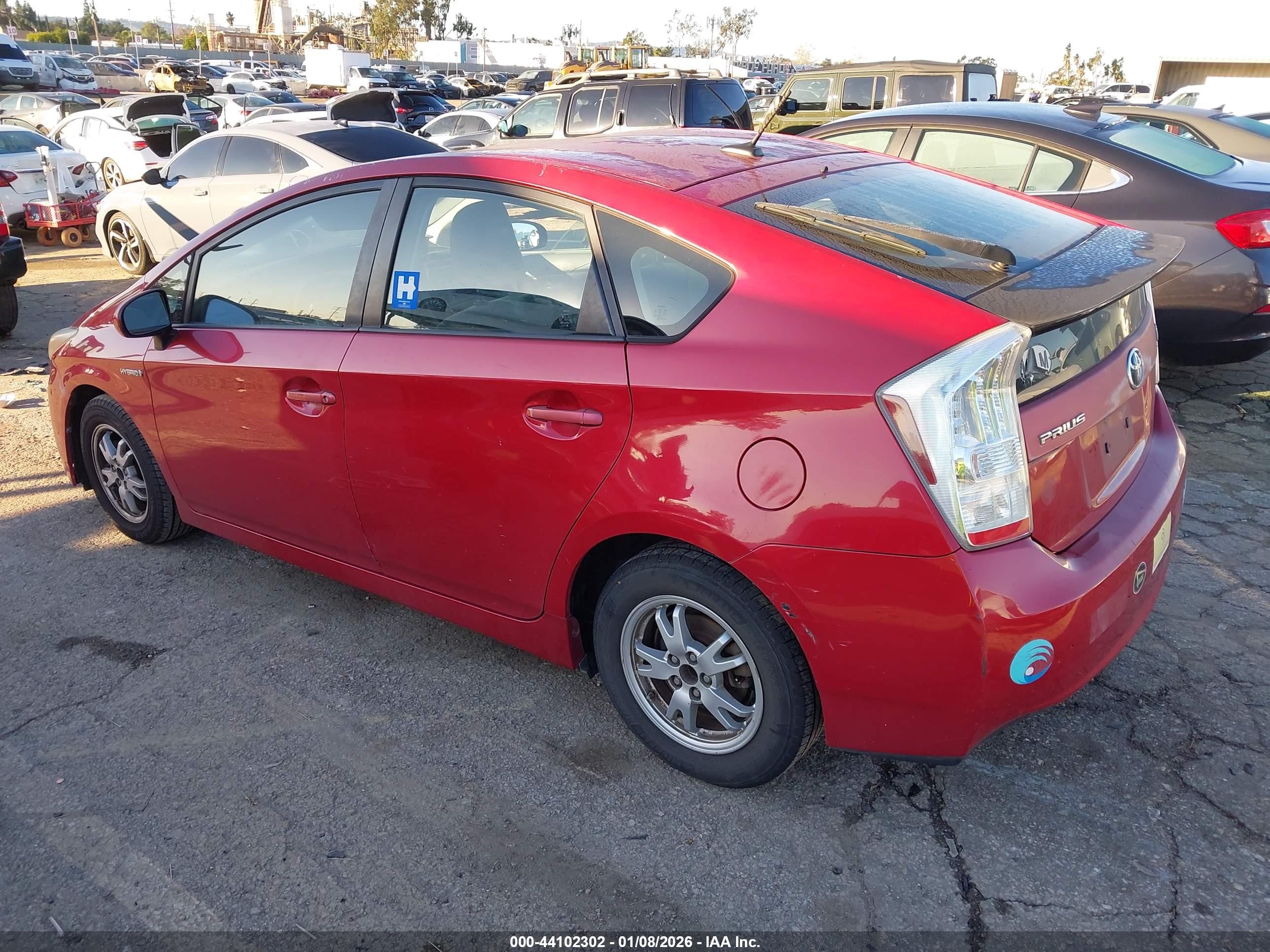 TOYOTA PRIUS image 3