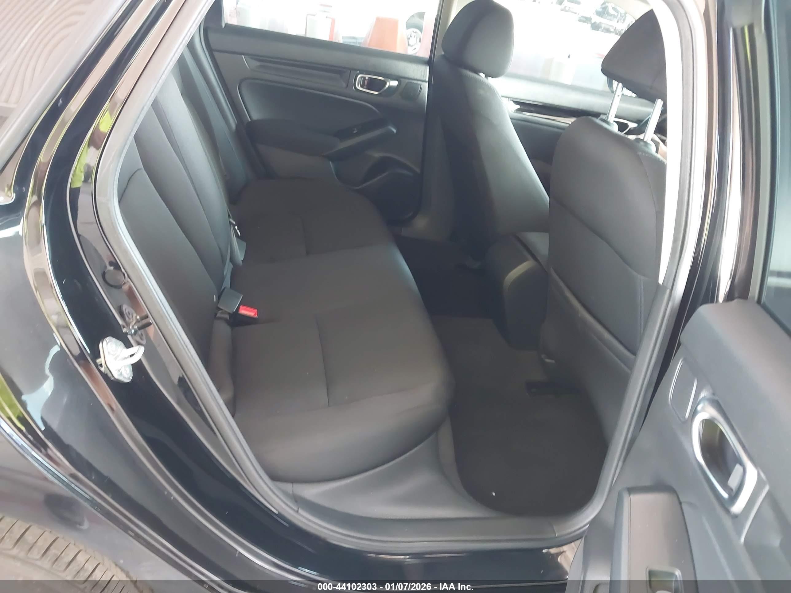 HONDA CIVIC image 8
