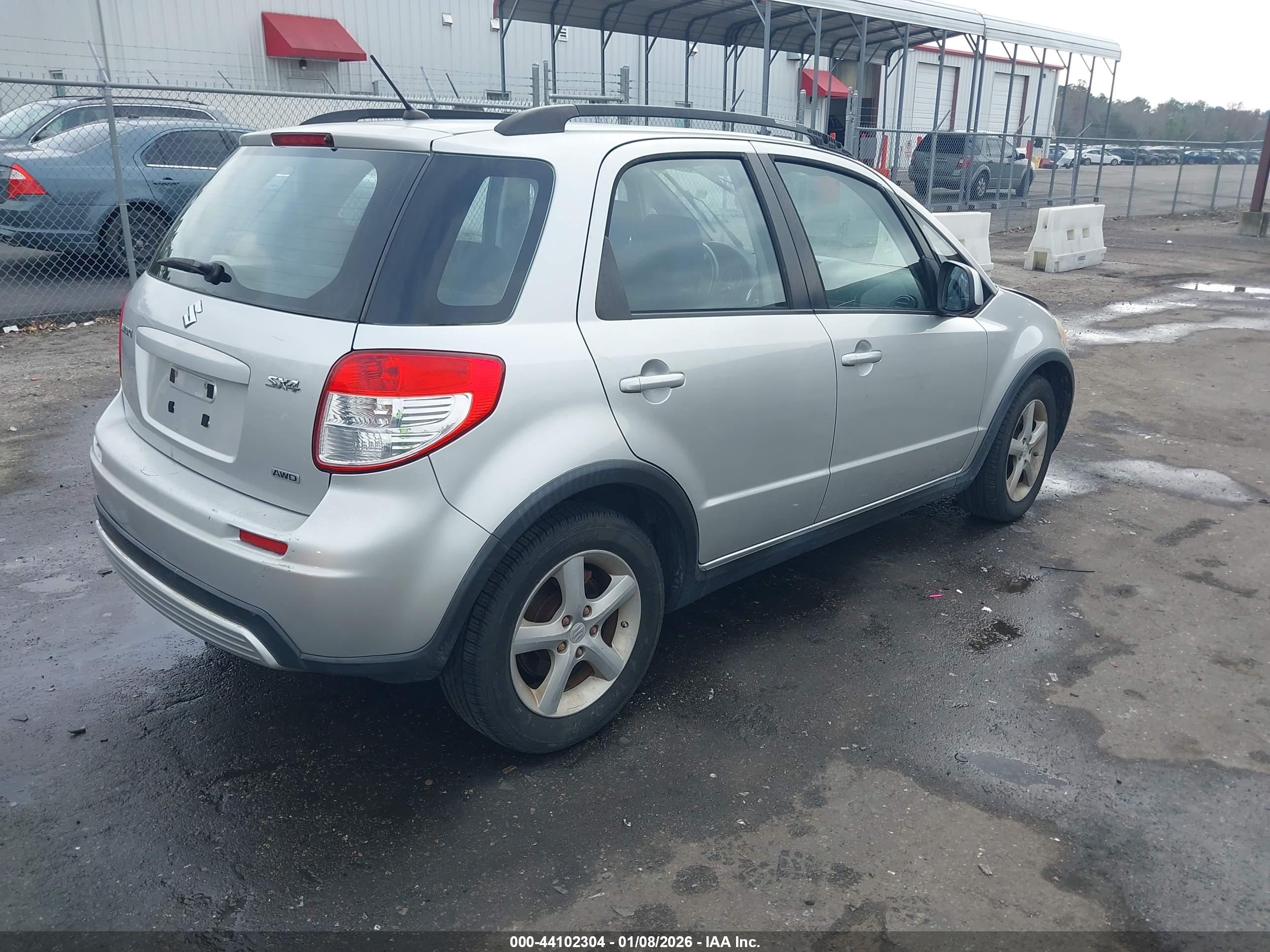 SUZUKI SX4 image 4