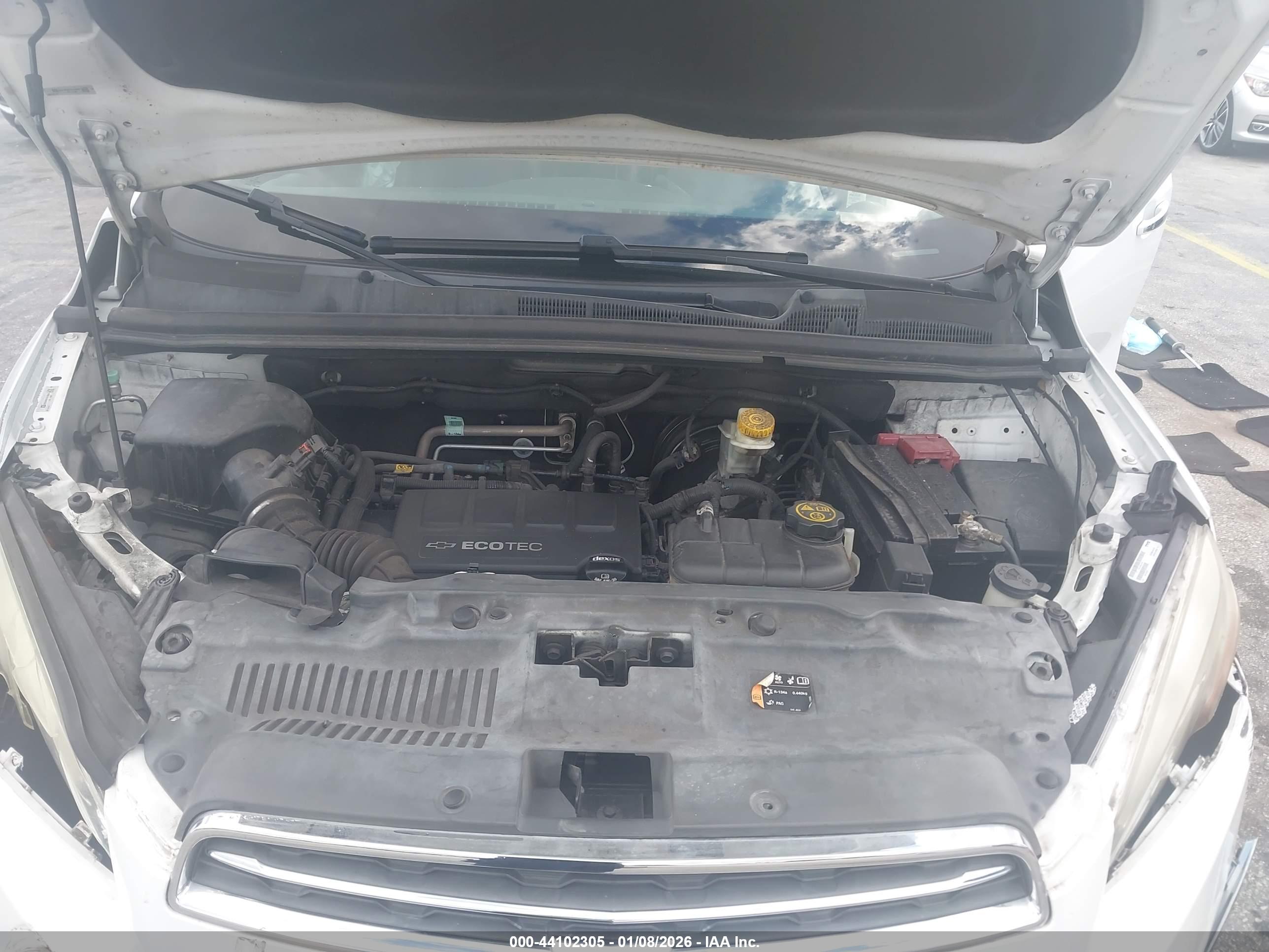 CHEVROLET TRAX image 10