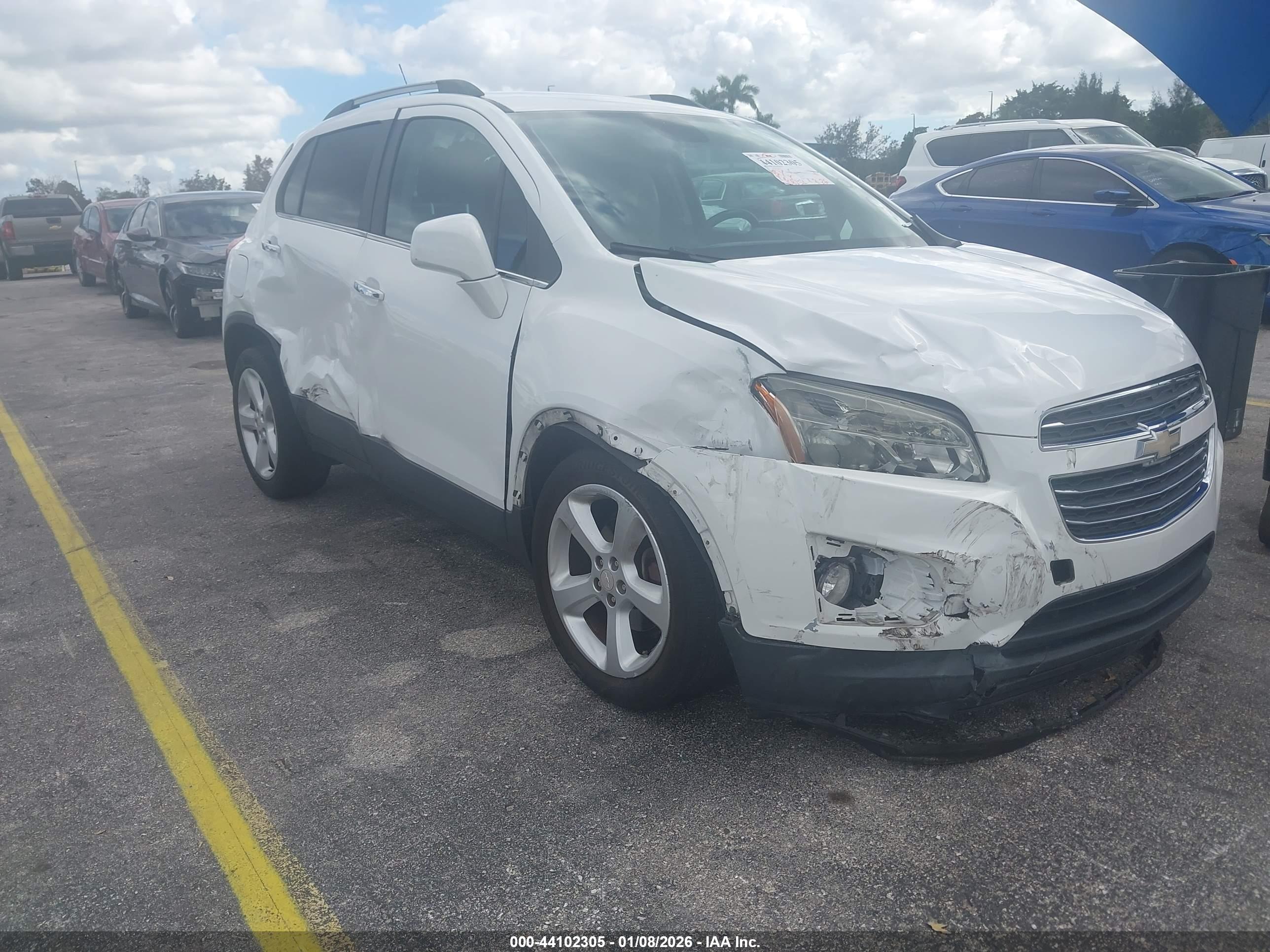 CHEVROLET TRAX image 6