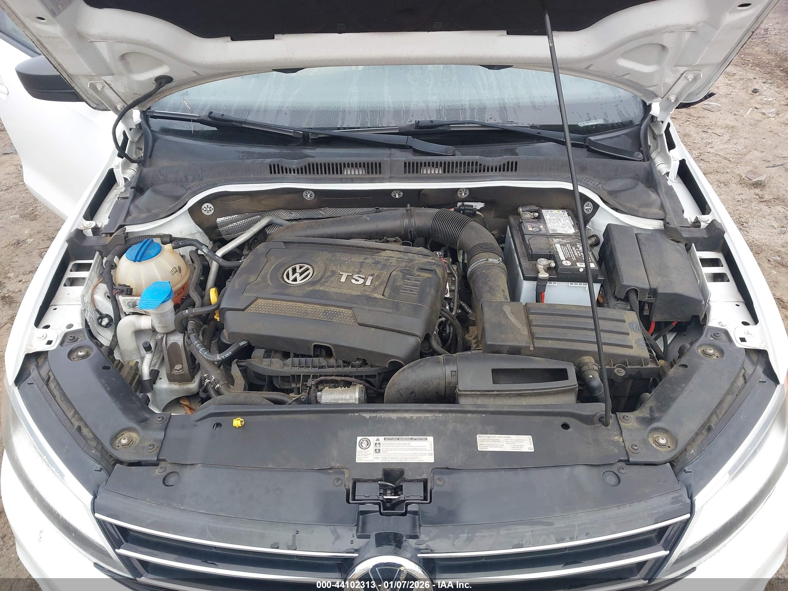 VOLKSWAGEN JETTA image 10