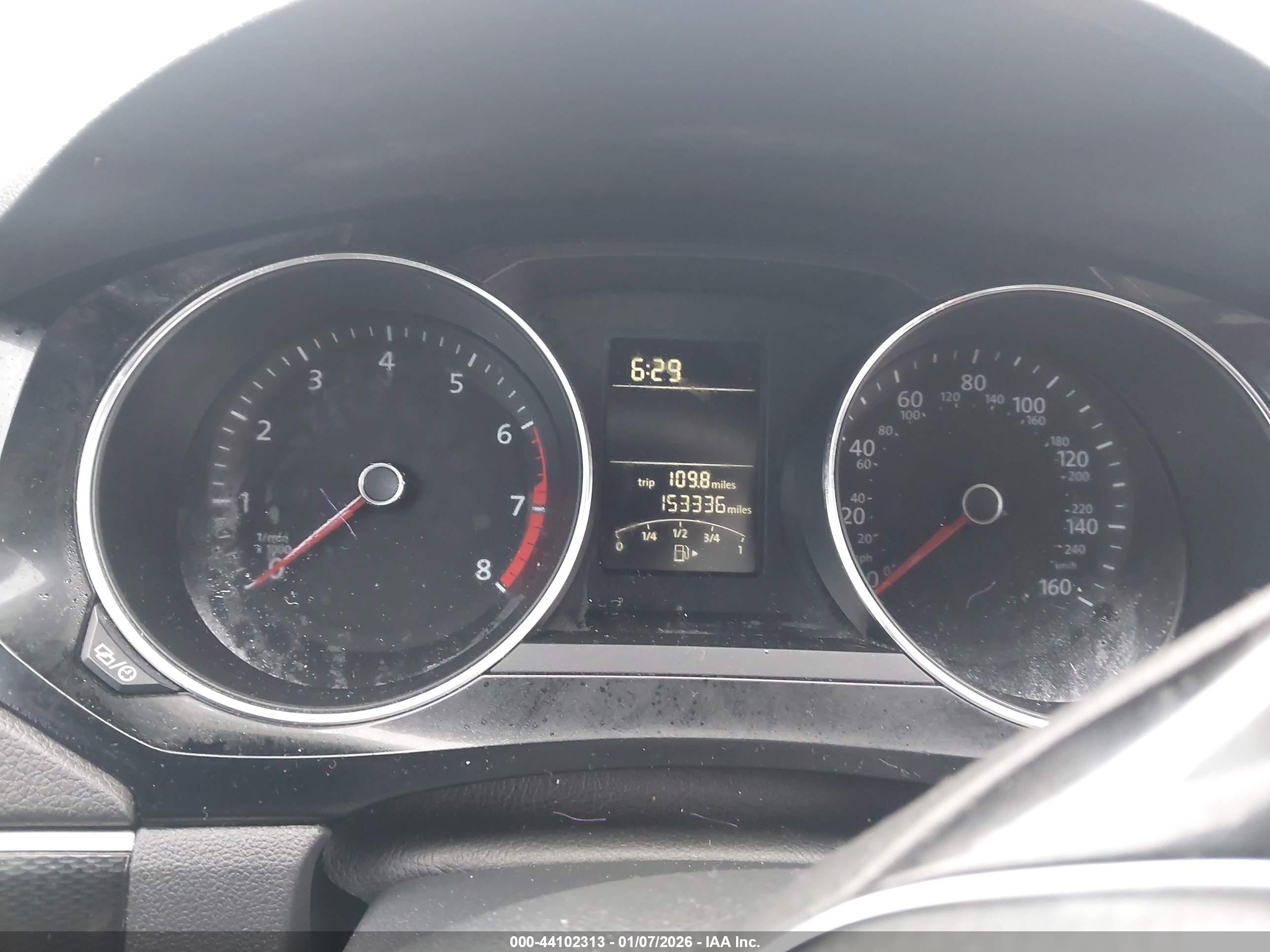 VOLKSWAGEN JETTA image 7