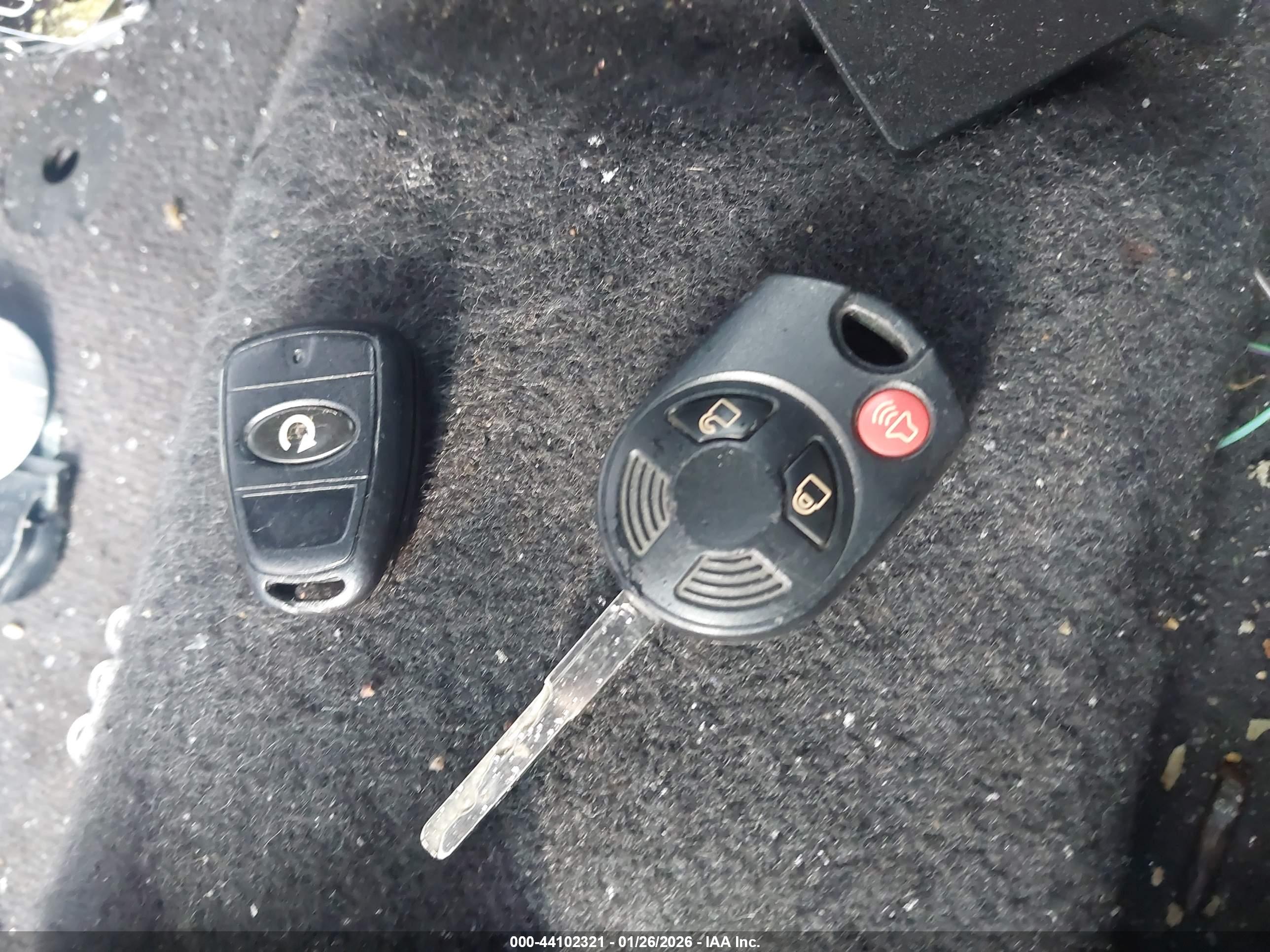 FORD ESCAPE image 11