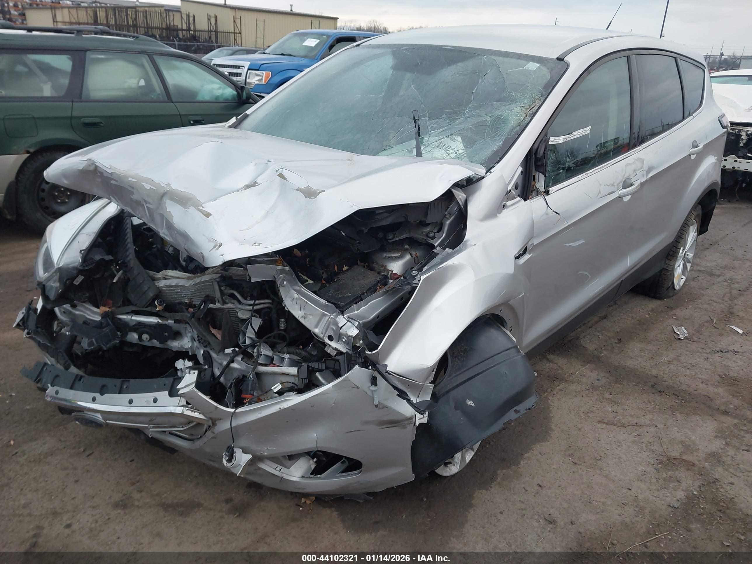 FORD ESCAPE image 6