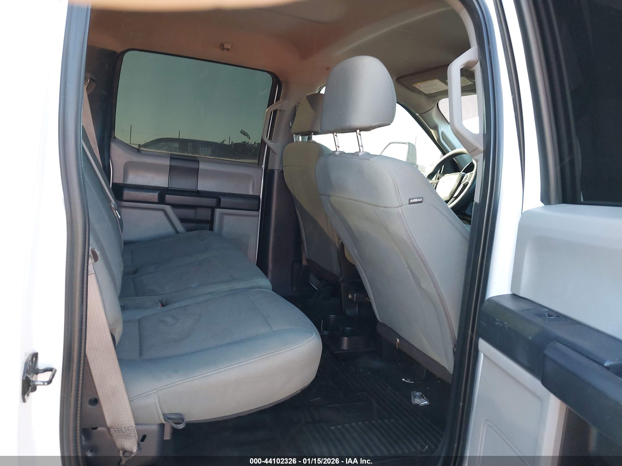 FORD F-350 image 8