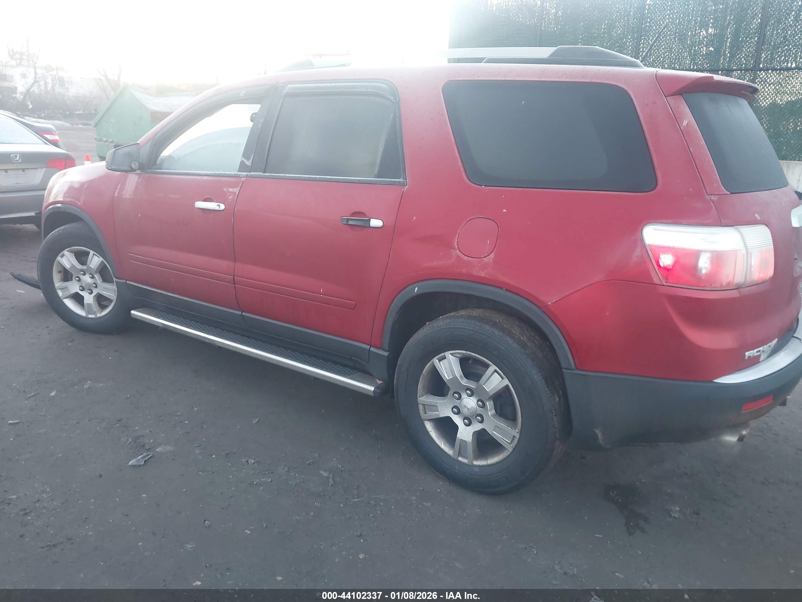 GMC ACADIA image 3