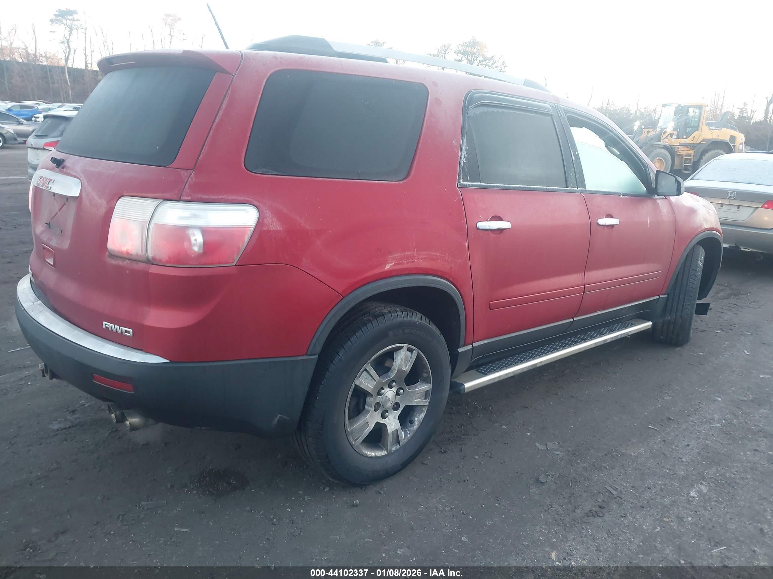 GMC ACADIA image 4