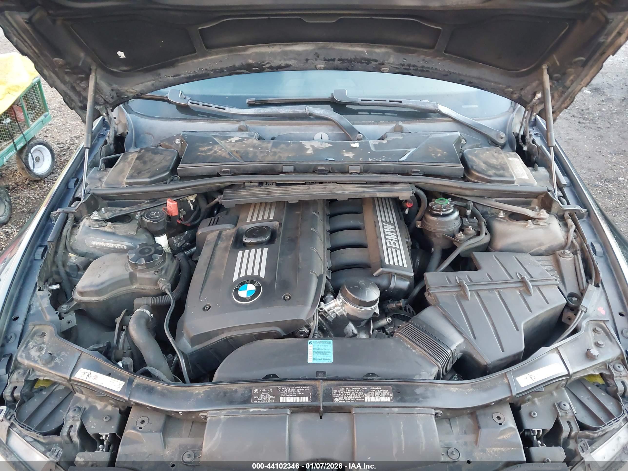 BMW 328I image 10