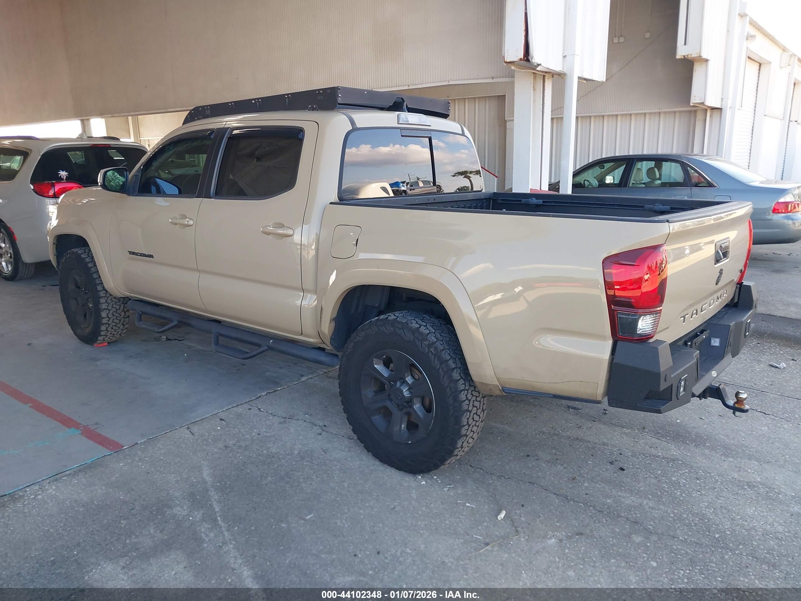 TOYOTA TACOMA image 3